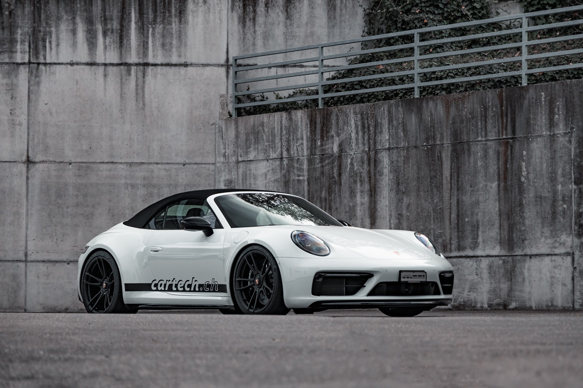 PORSCHE 911 Carrera 4 GTS Widebody PDK-image-27