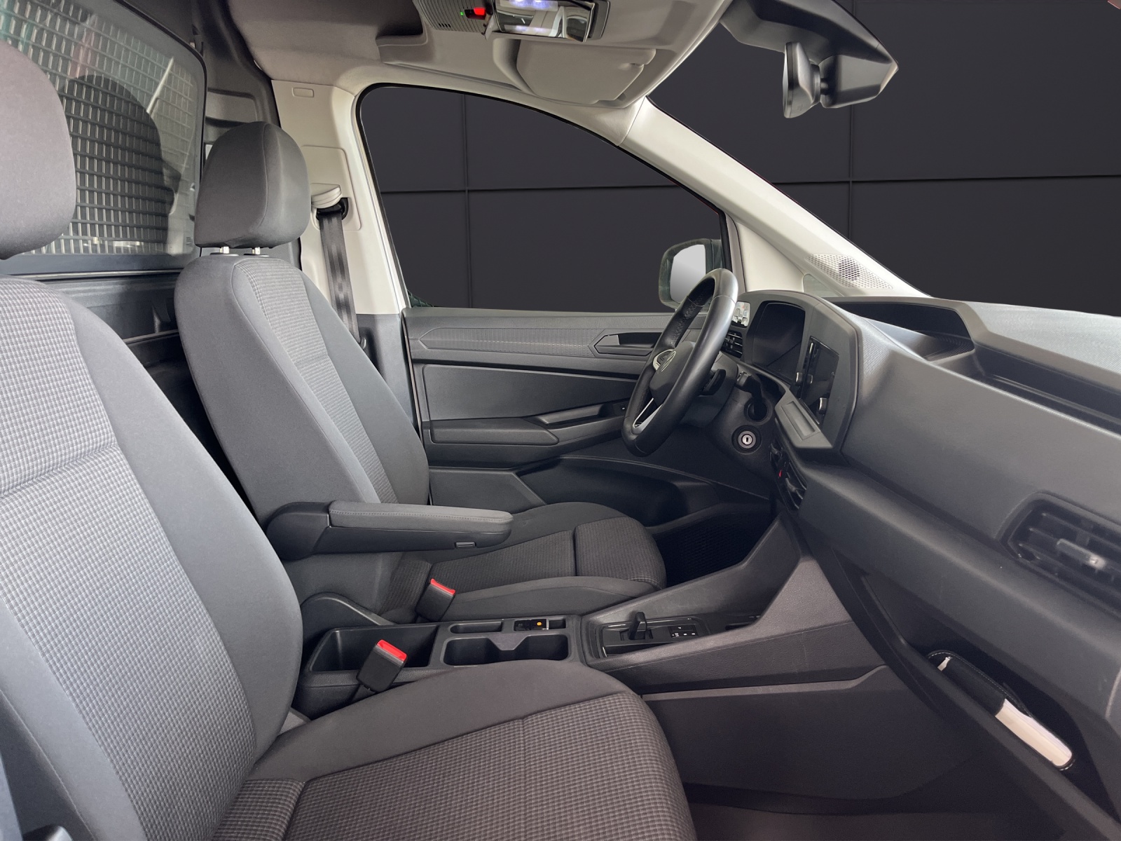VW Caddy Cargo 2.0TDI DSG-image-6