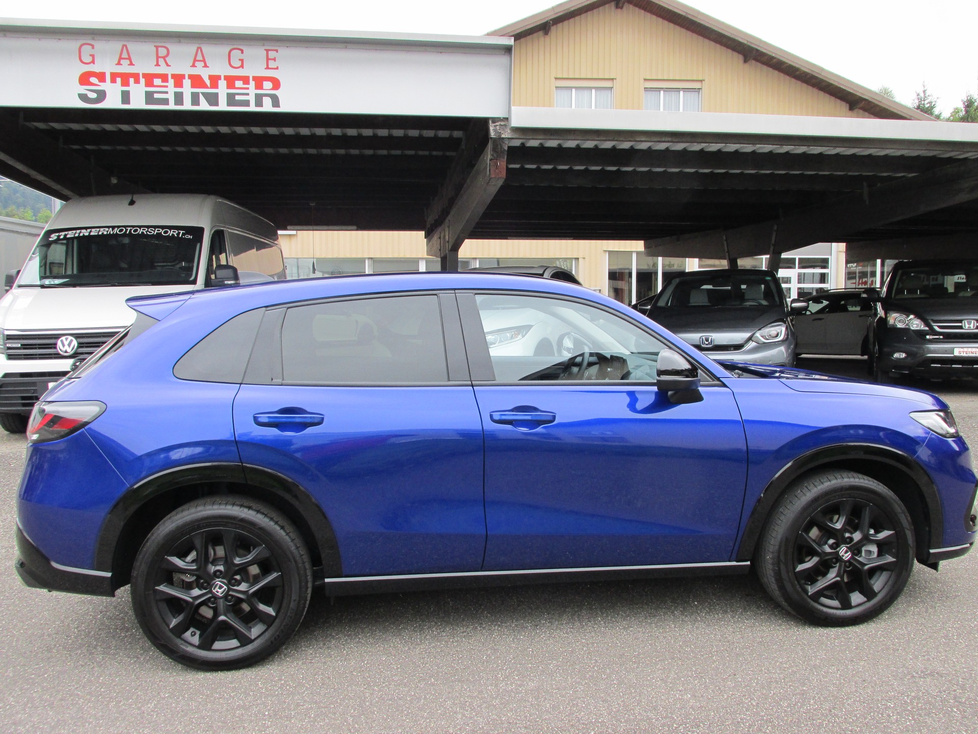 HONDA ZR-V 2.0i MMD Hybrid Sport Automatic-image-4