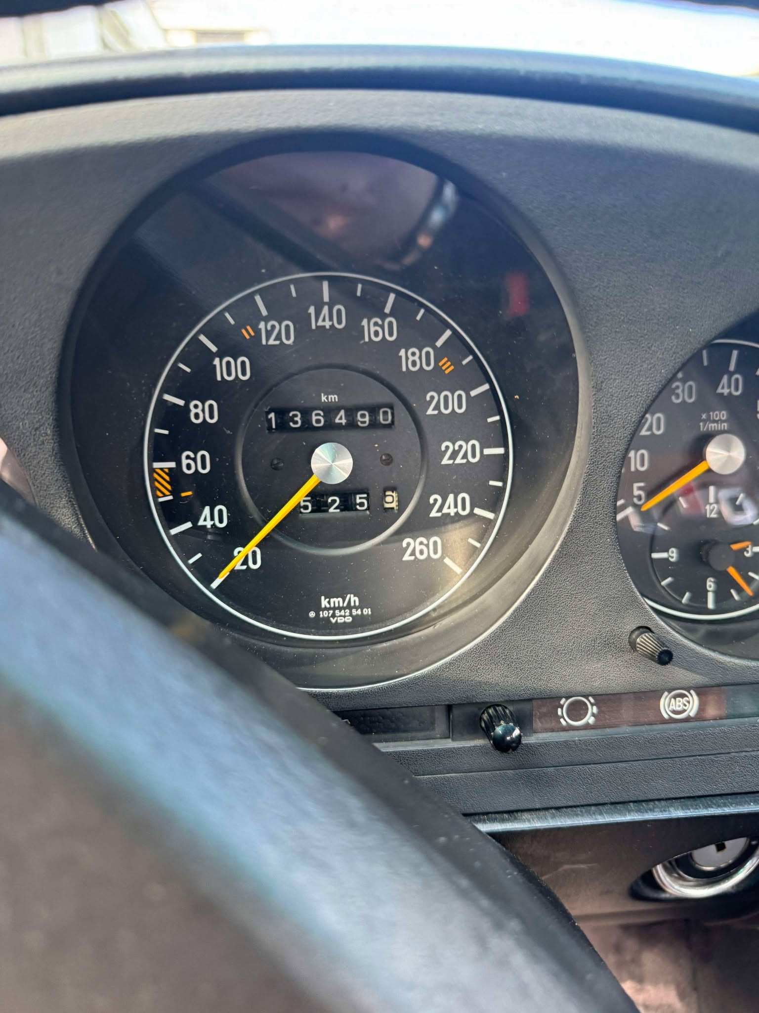 MERCEDES-BENZ SL 500 R107-image-9