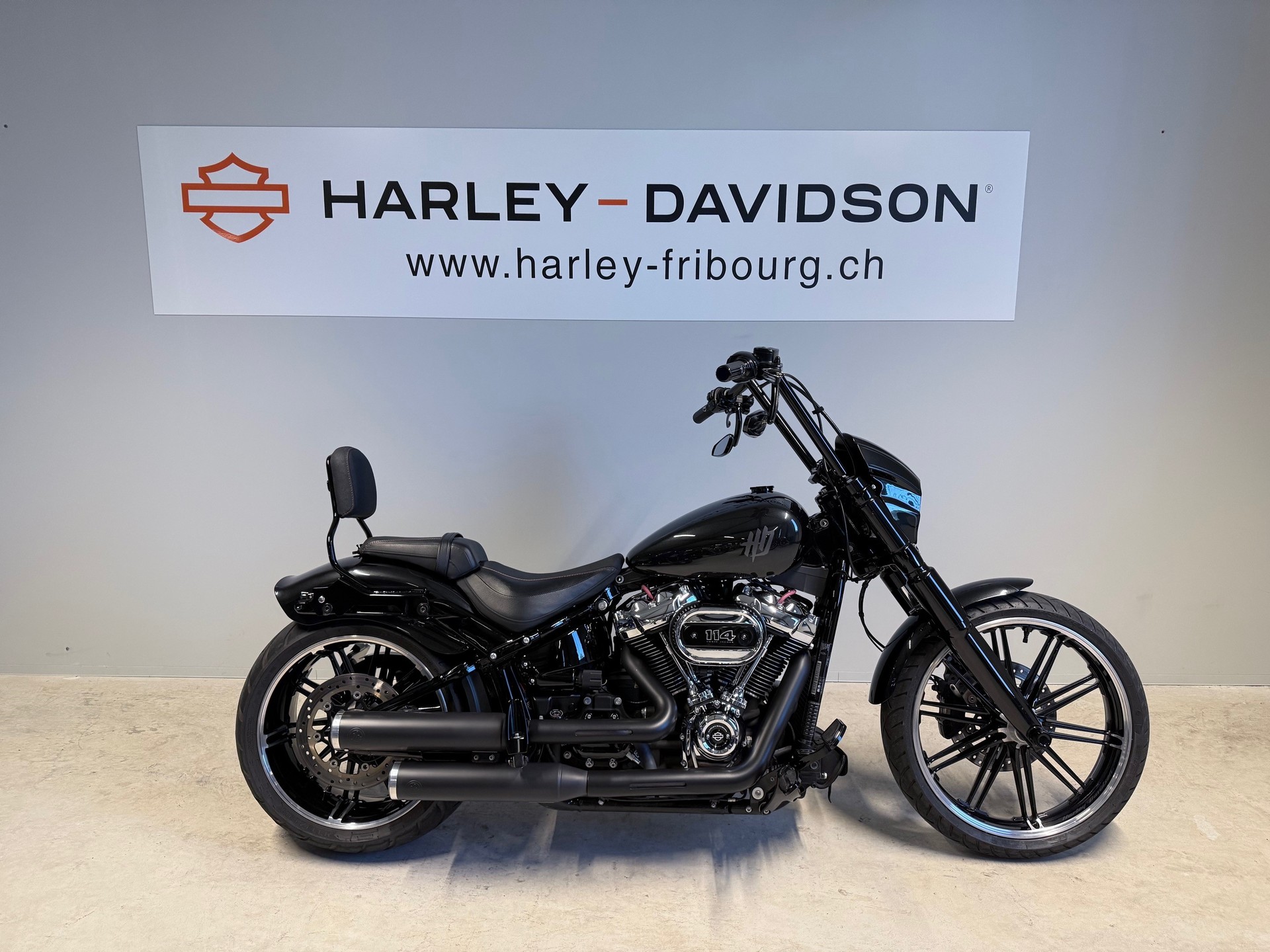 HARLEY-DAVIDSON FXBRS Breakout 114 ABS-image-1
