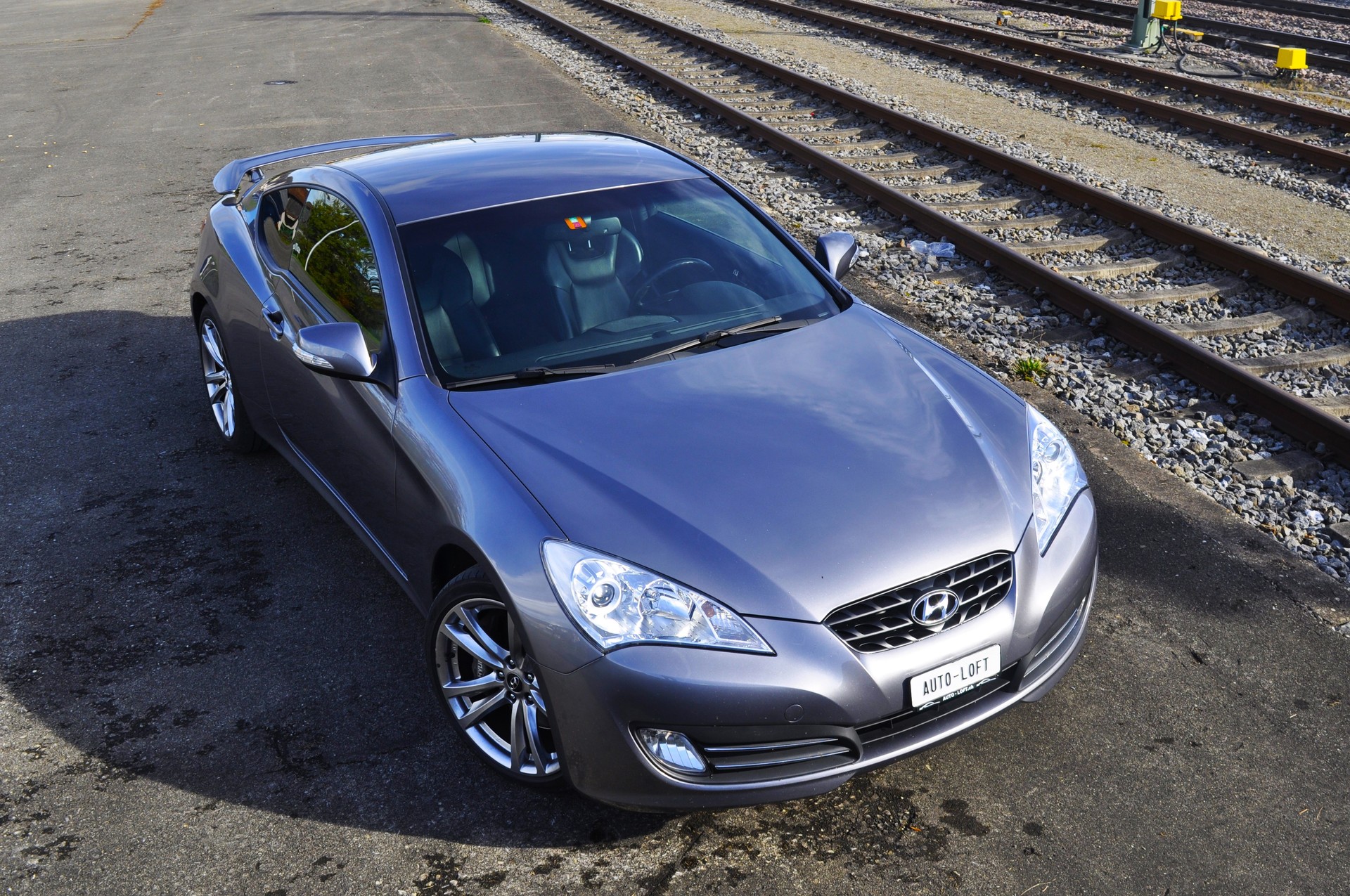 HYUNDAI Genesis 2.0 Turbo-image-5