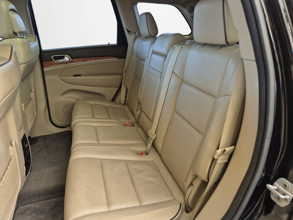 JEEP Grand Cherokee 3.0 CRD Overland Automatic-image-13