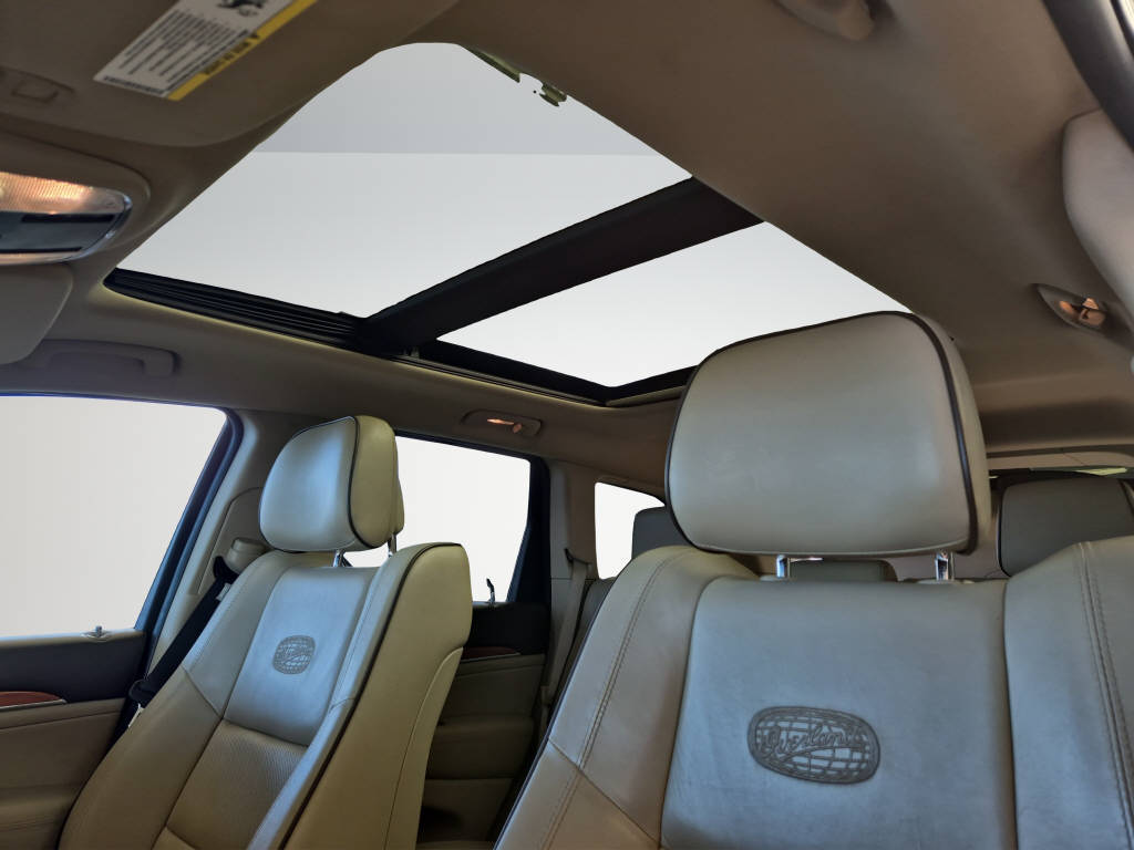 JEEP Grand Cherokee 3.0 CRD Overland Automatic-image-15