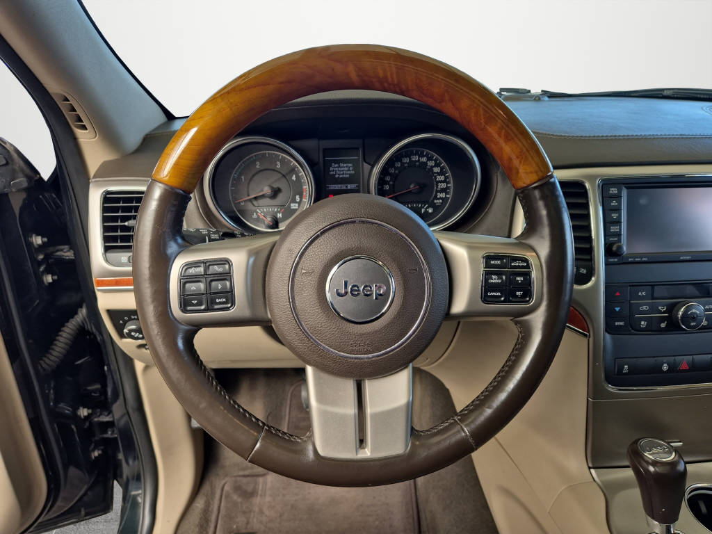 JEEP Grand Cherokee 3.0 CRD Overland Automatic-image-8