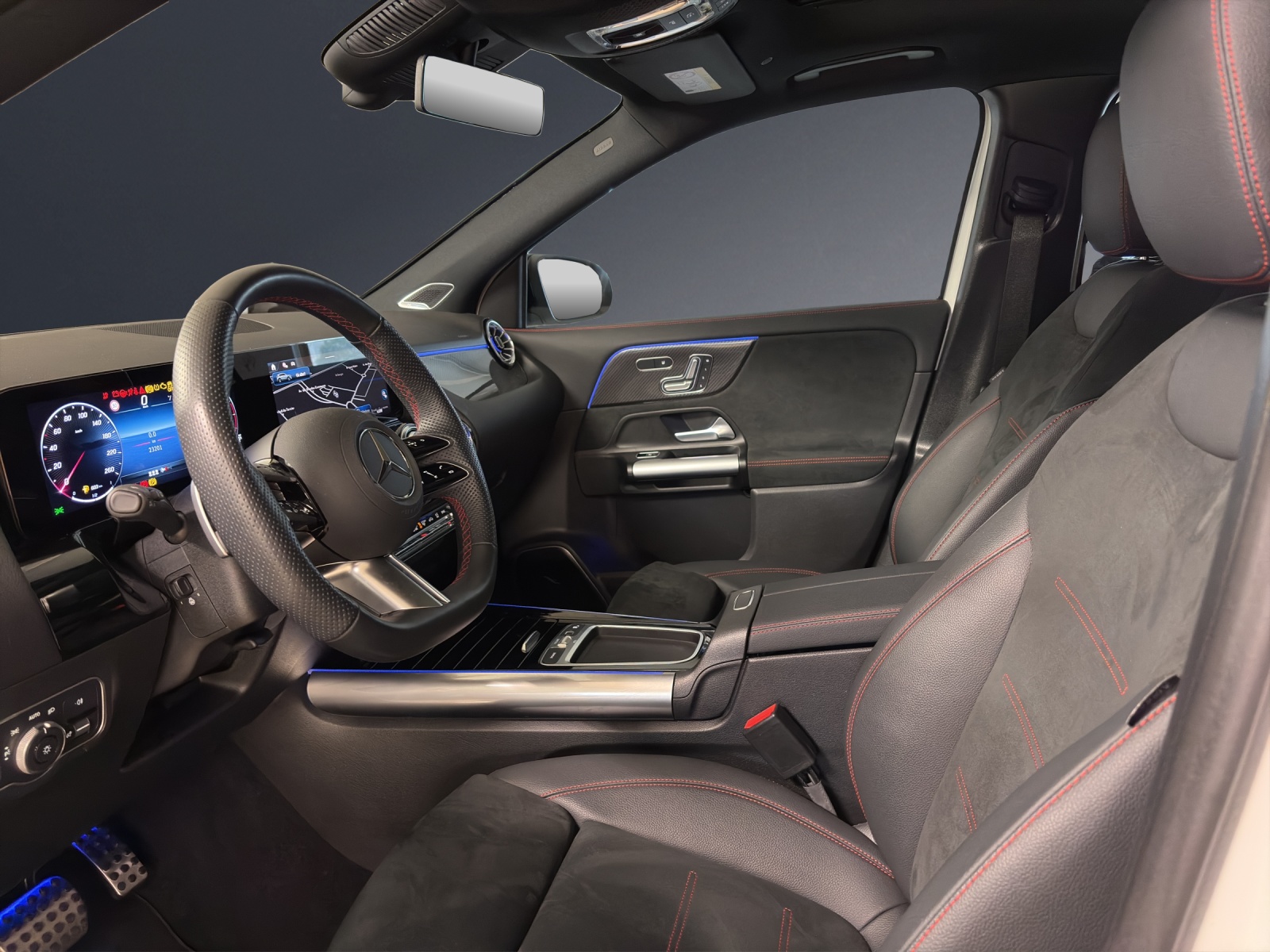 MERCEDES-BENZ GLA 220d 4Matic 8G-DCT-image-6