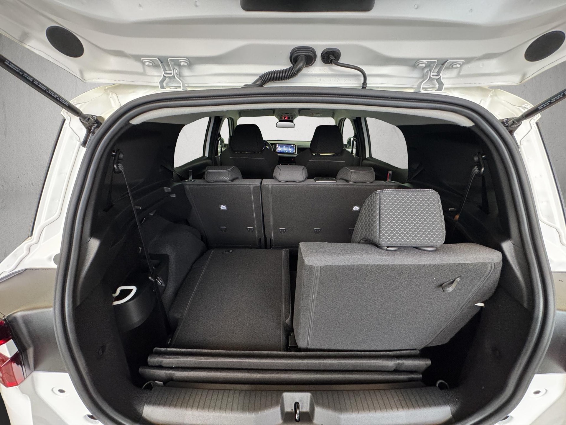 OPEL Frontera 1.2 T HEV 145 GS-image-8