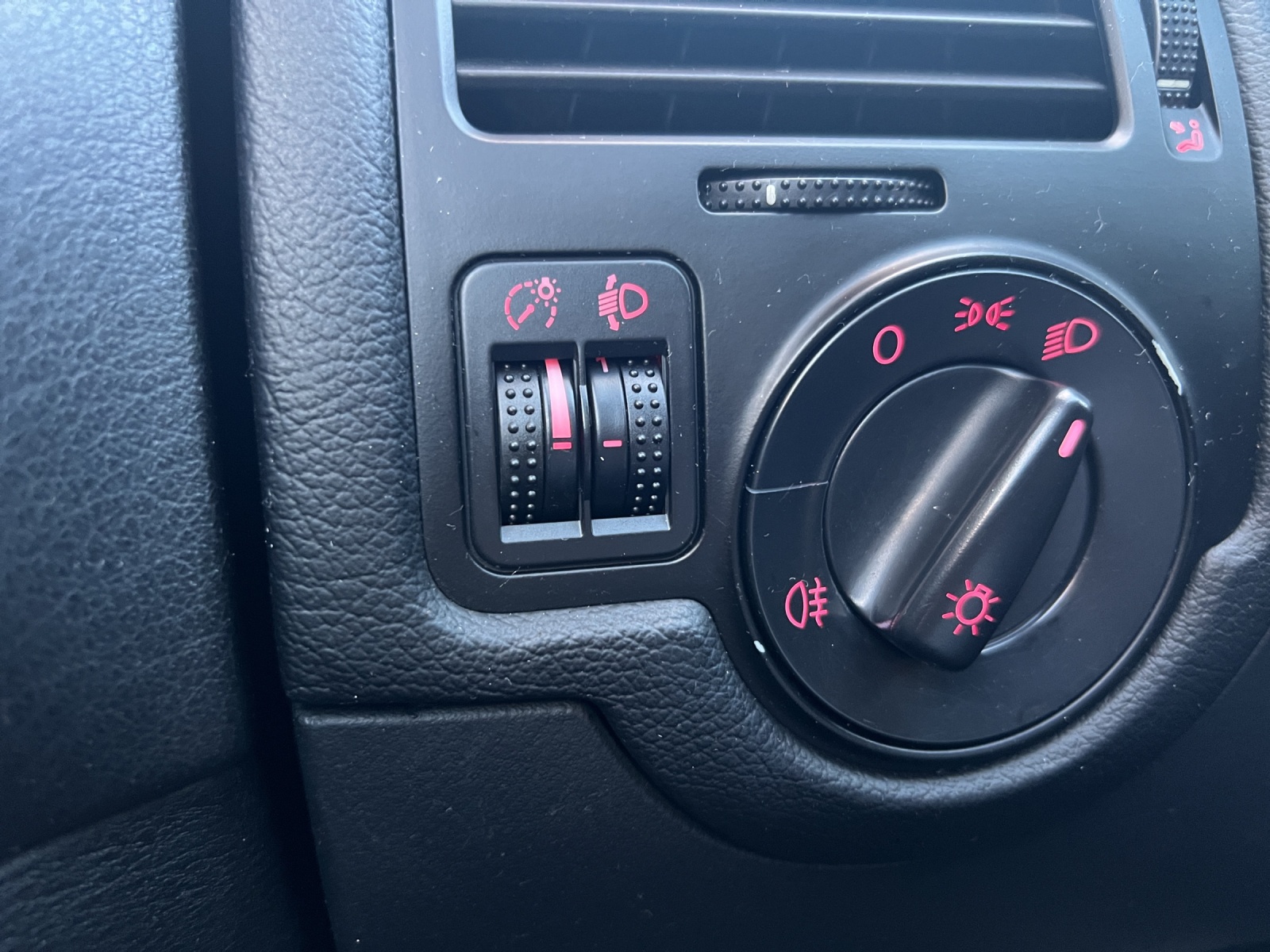 VW Bora Variant 2.0 Comfortline-image-22