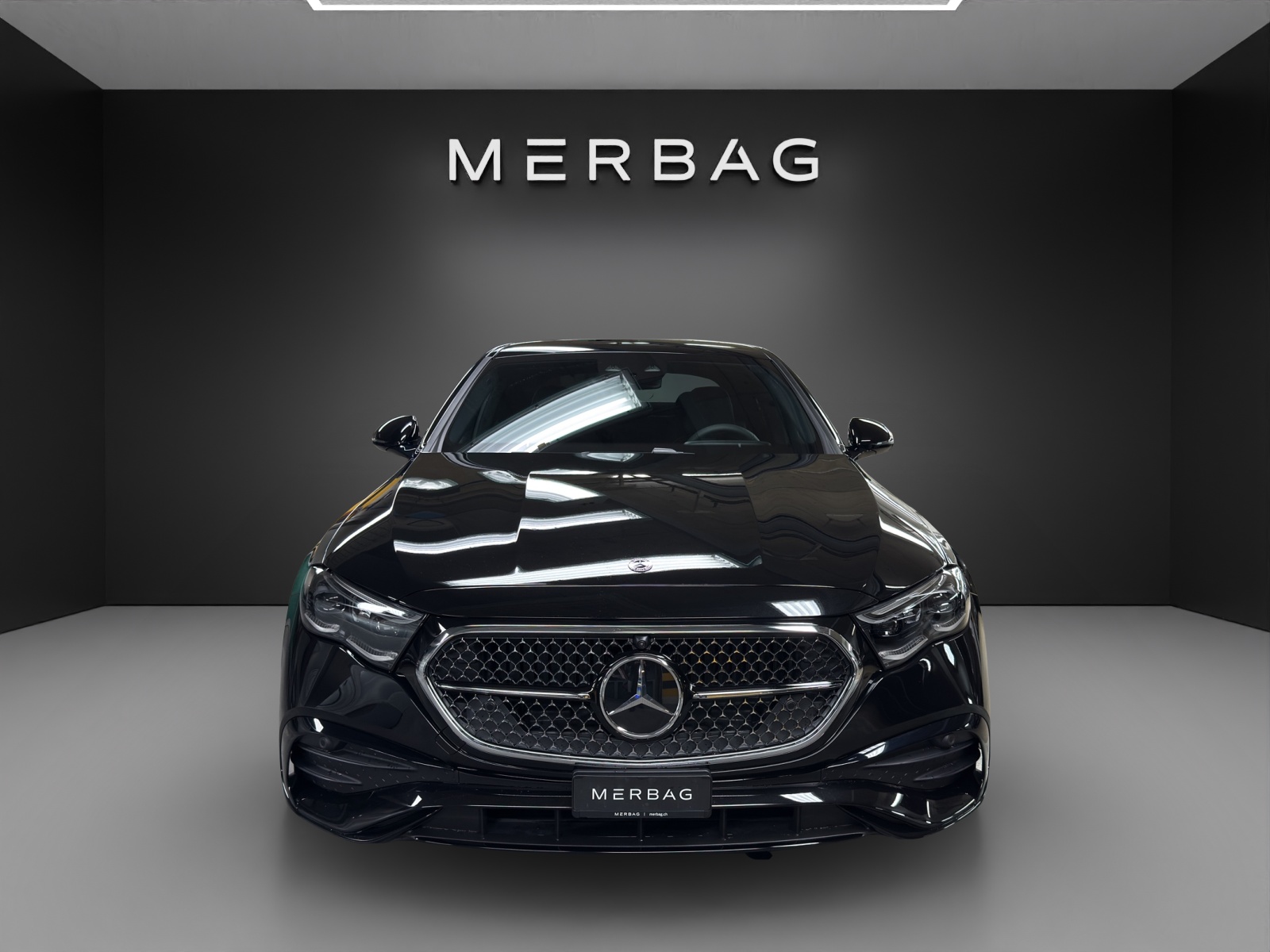 MERCEDES-BENZ E 220 d 4Matic 9G-Tronic-image-6
