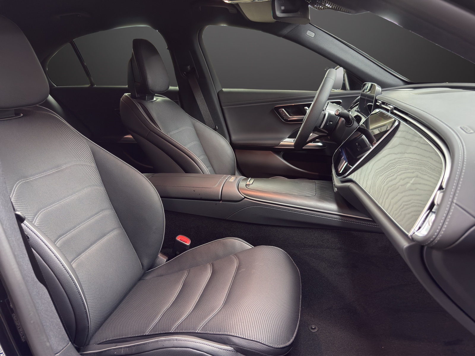 MERCEDES-BENZ E 220 d 4Matic 9G-Tronic-image-11