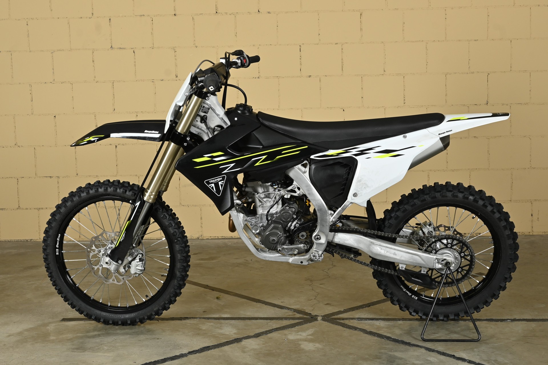 TRIUMPH TF 250 X-image-3