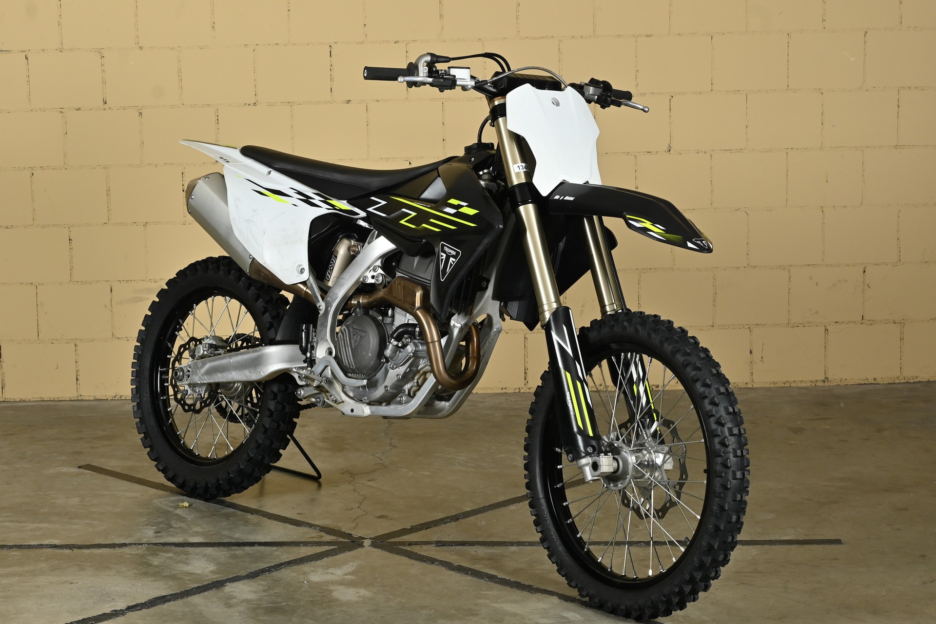 TRIUMPH TF 250 X-image-1