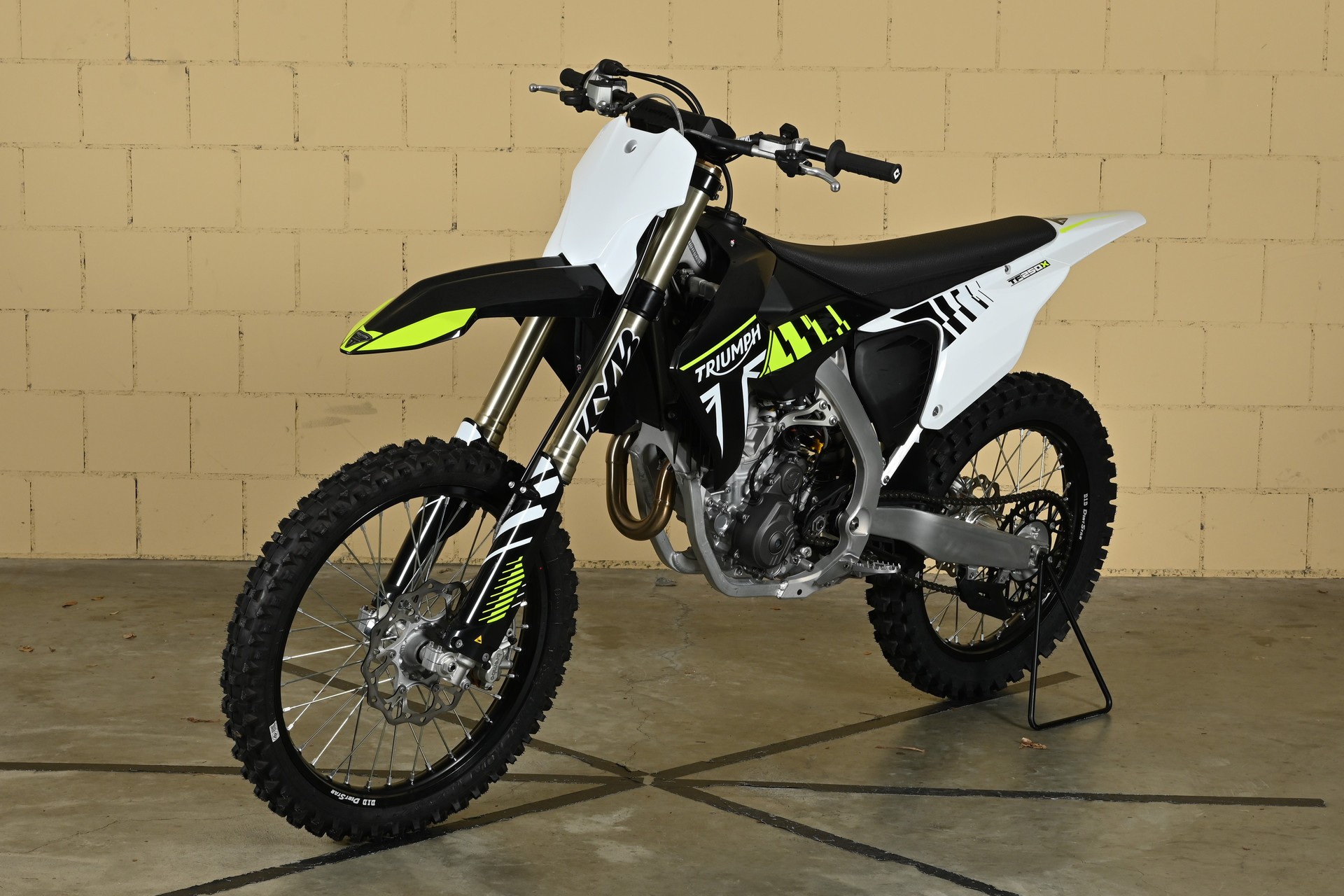 TRIUMPH TF 250 X-image-2