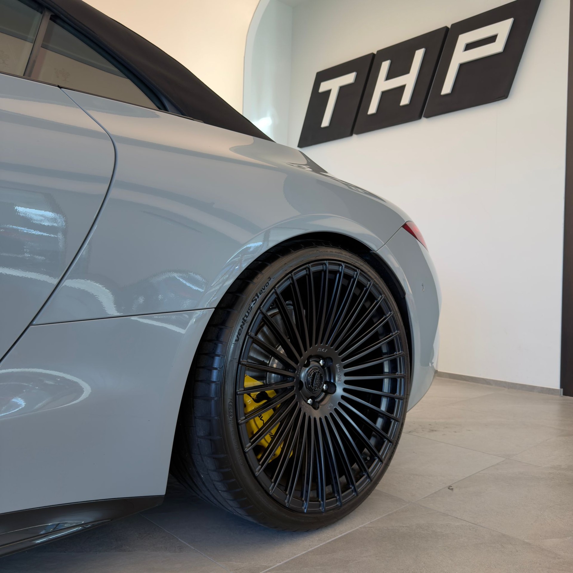 MERCEDES-BENZ AMG SL 63 4M Speedshift MCT-image-7