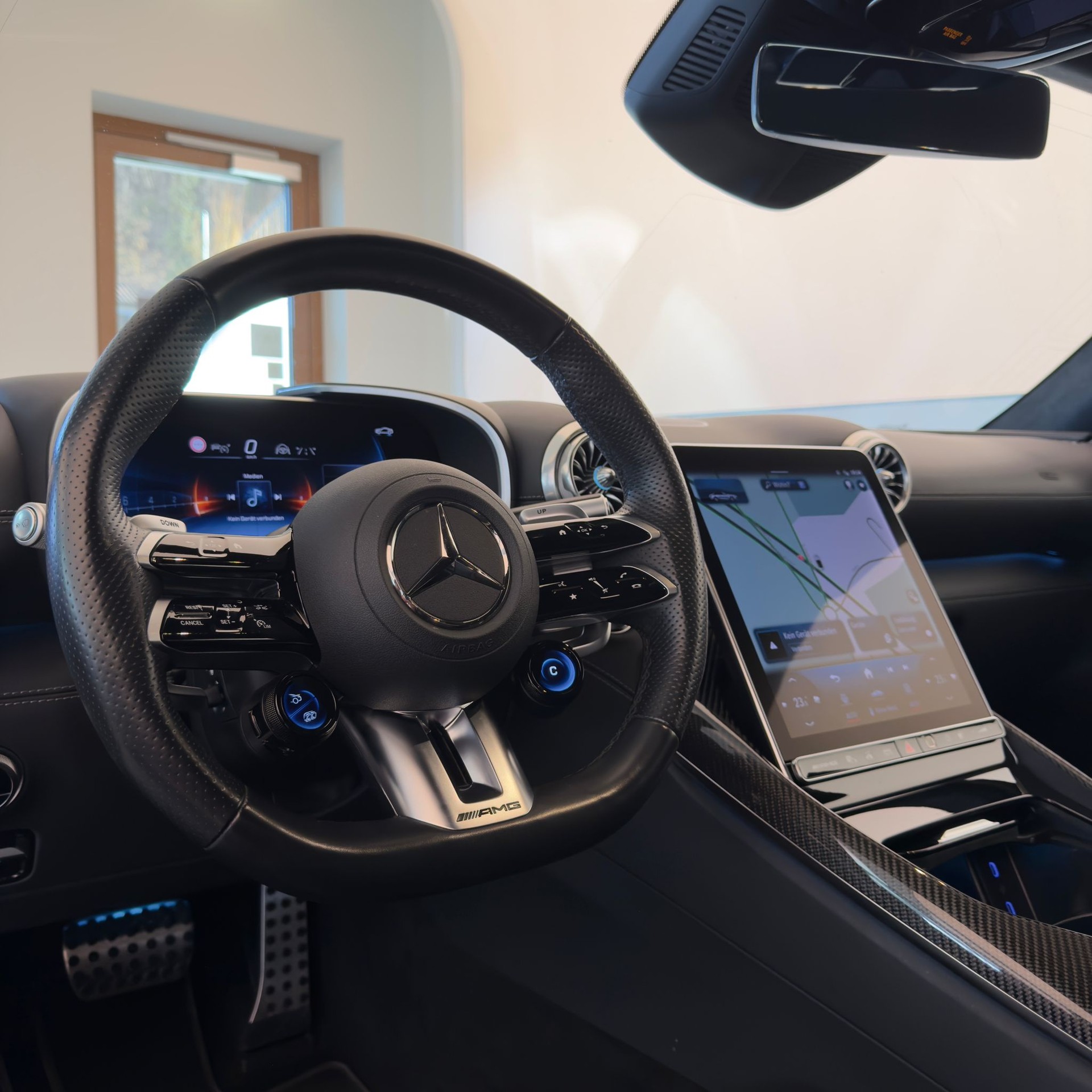 MERCEDES-BENZ AMG SL 63 4M Speedshift MCT-image-14