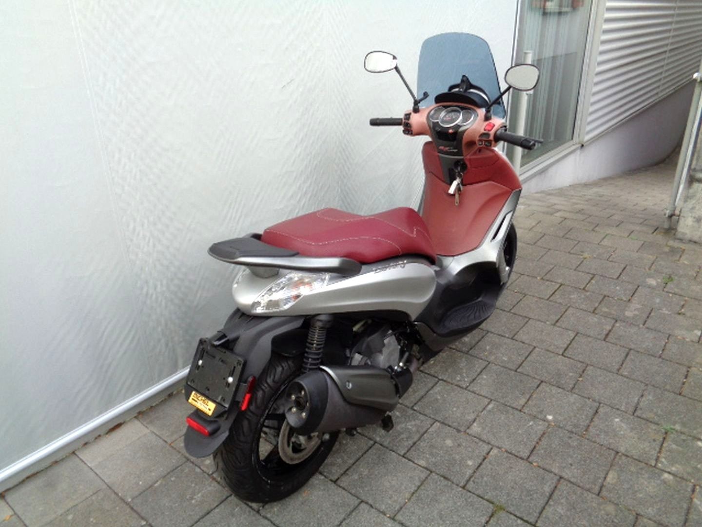 PIAGGIO BEVERLY 350 I.E. ABS-image-4