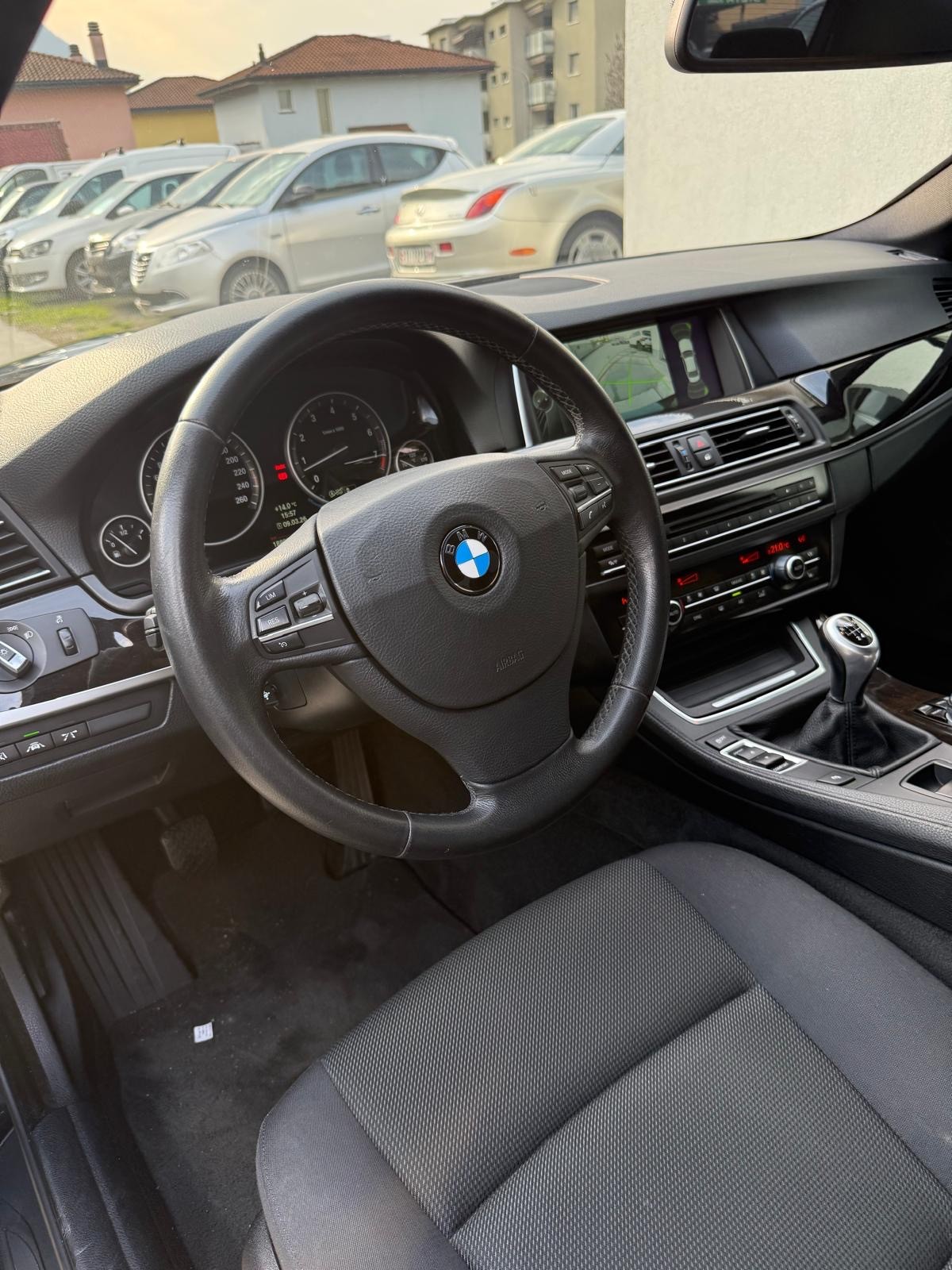 BMW 535i Modern Line-image-9