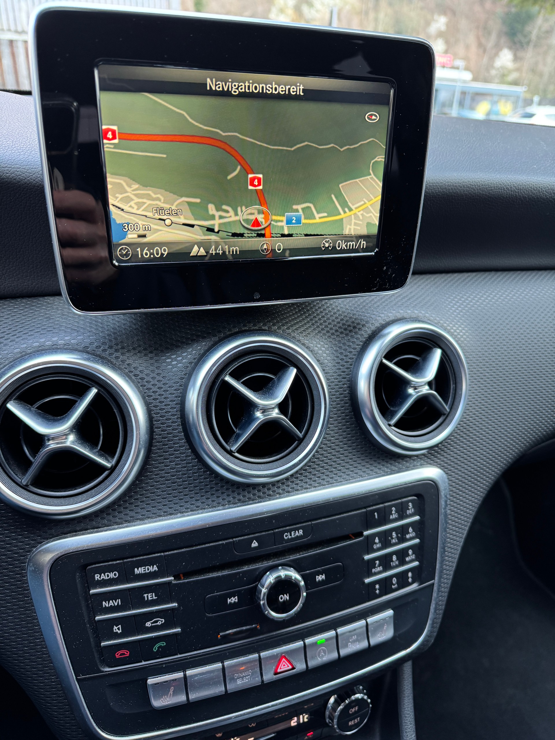 MERCEDES-BENZ A 200 CDI Style 4Matic 7G-DCT-image-10