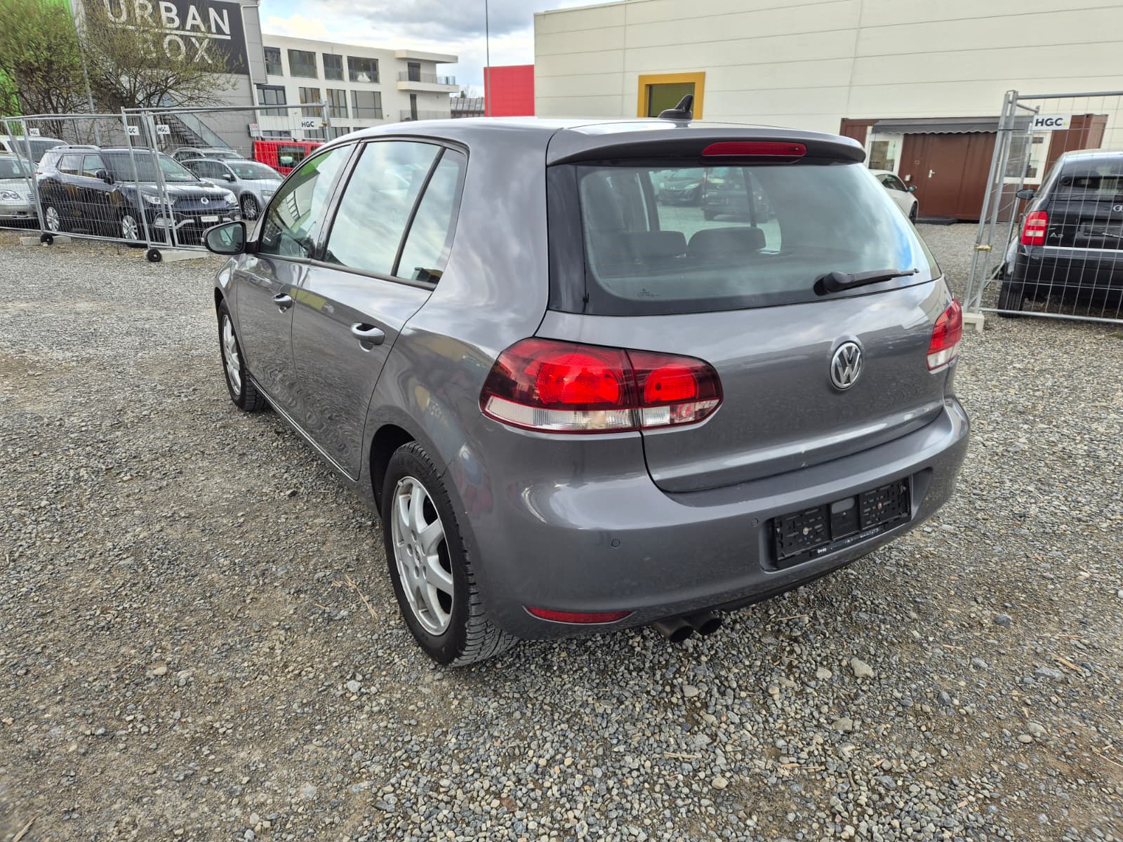 VW Golf 1.4 TSI Highline DSG-image-4