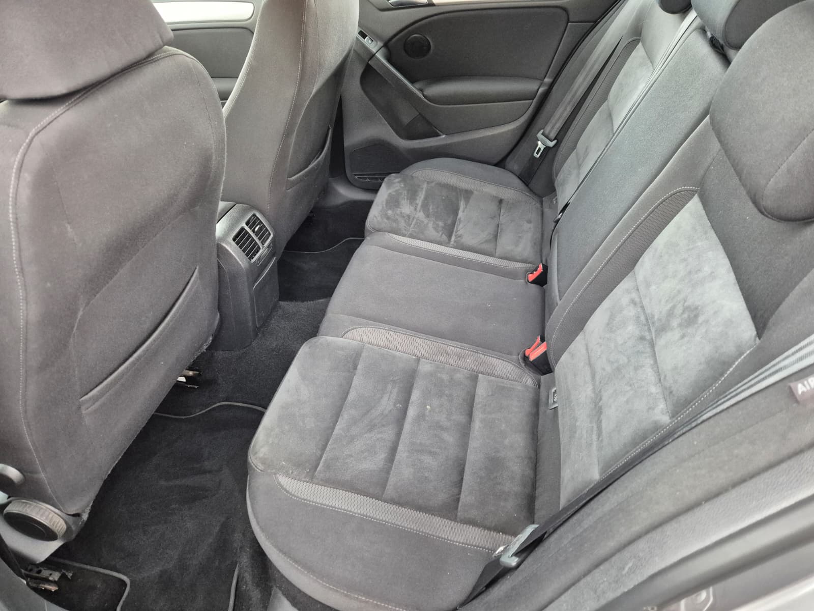 VW Golf 1.4 TSI Highline DSG-image-6