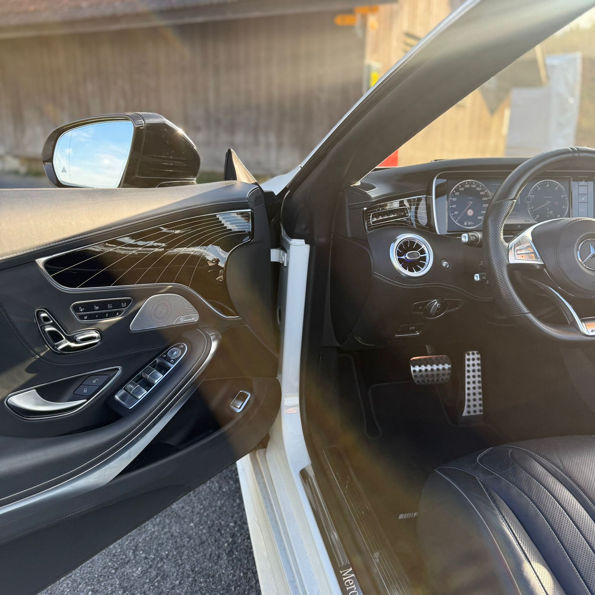 MERCEDES-BENZ S 500 Cabriolet 9G-Tronic-image-5