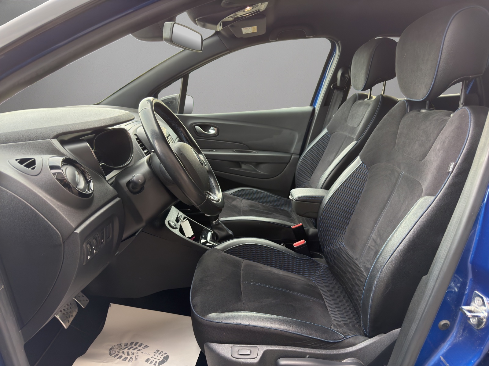 RENAULT Captur 1.3 T 16V S-Edition EDC-image-8