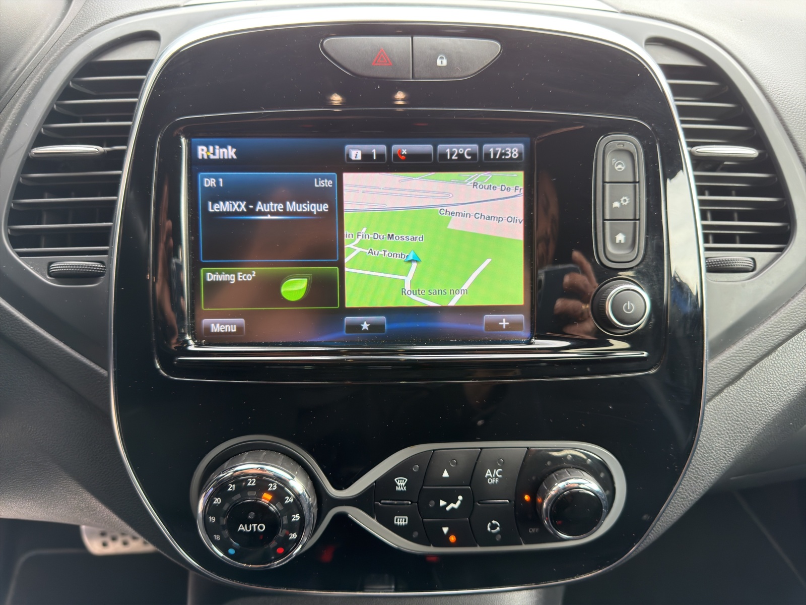 RENAULT Captur 1.3 T 16V S-Edition EDC-image-14