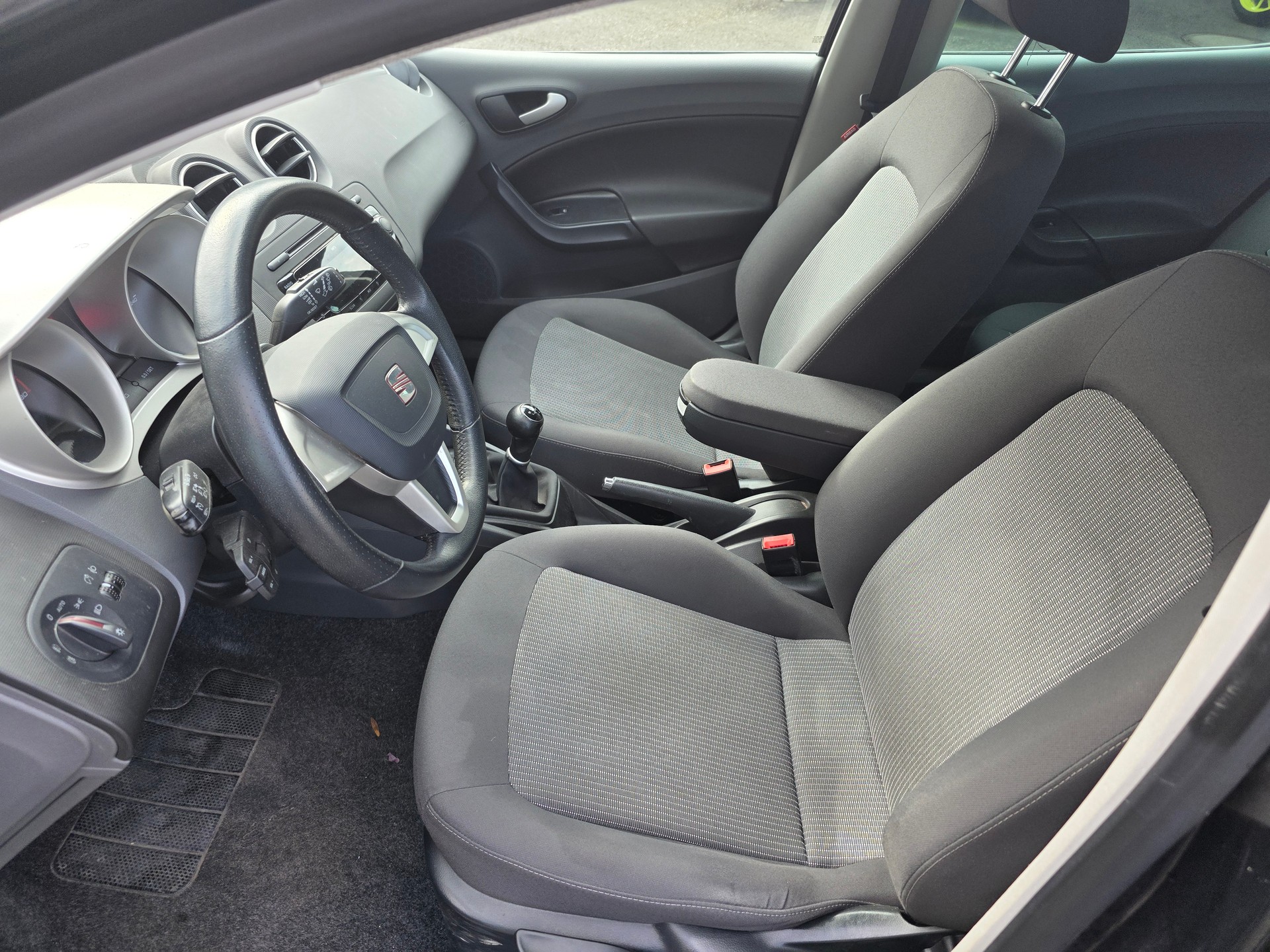 SEAT Ibiza 1.2 TSI Style-image-10