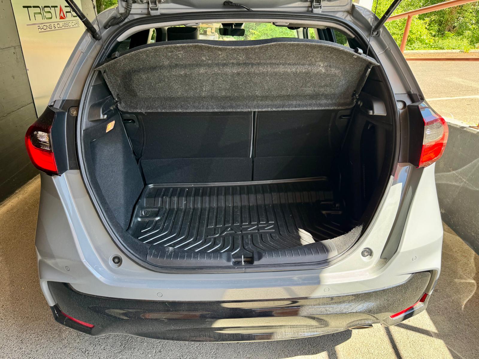 HONDA Jazz 1.5i-MMD Advance Sport E-CVT-image-12