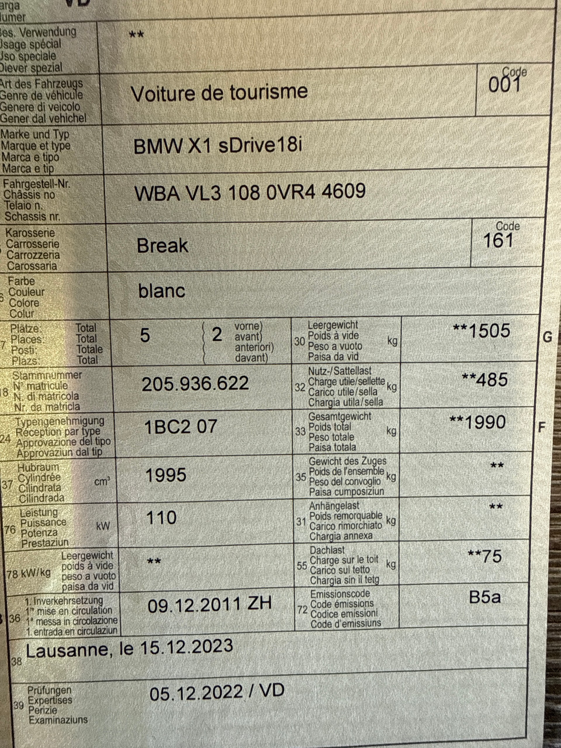 BMW X1 sDrive 18i-image-9