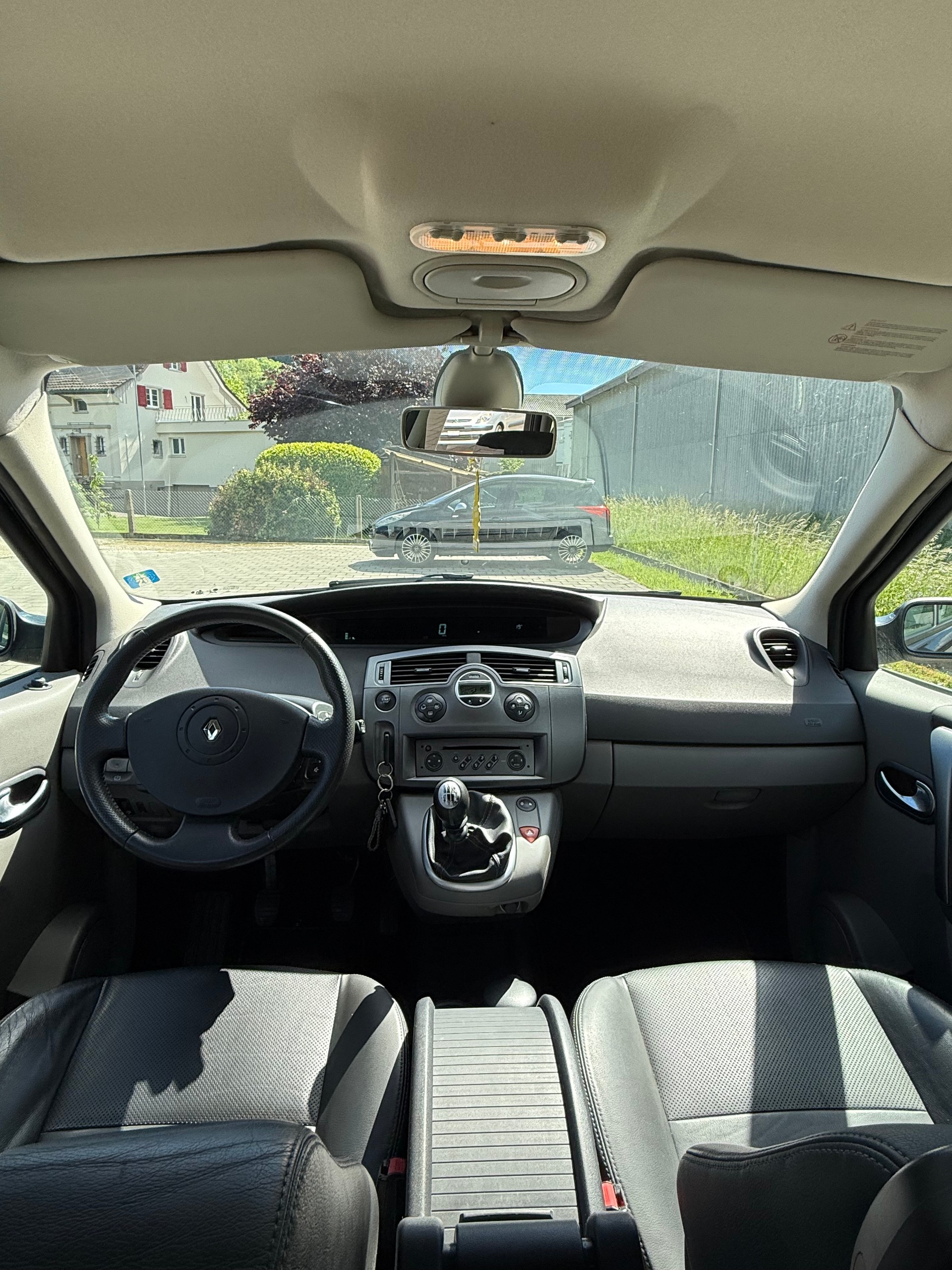 RENAULT 2.0 16V Expression-image-4