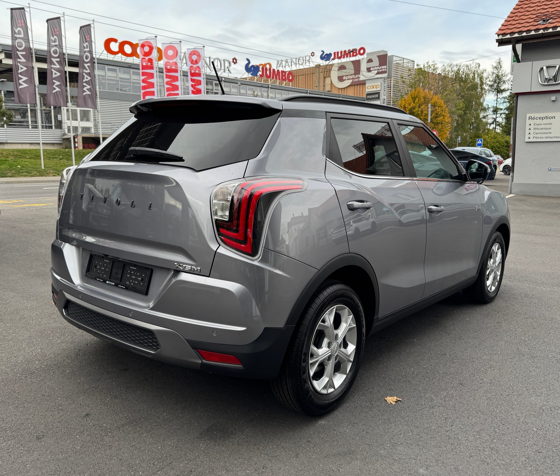 KGM-SsangYong Tivoli 1.5 T GDI Steel 4WD Automat-image-3