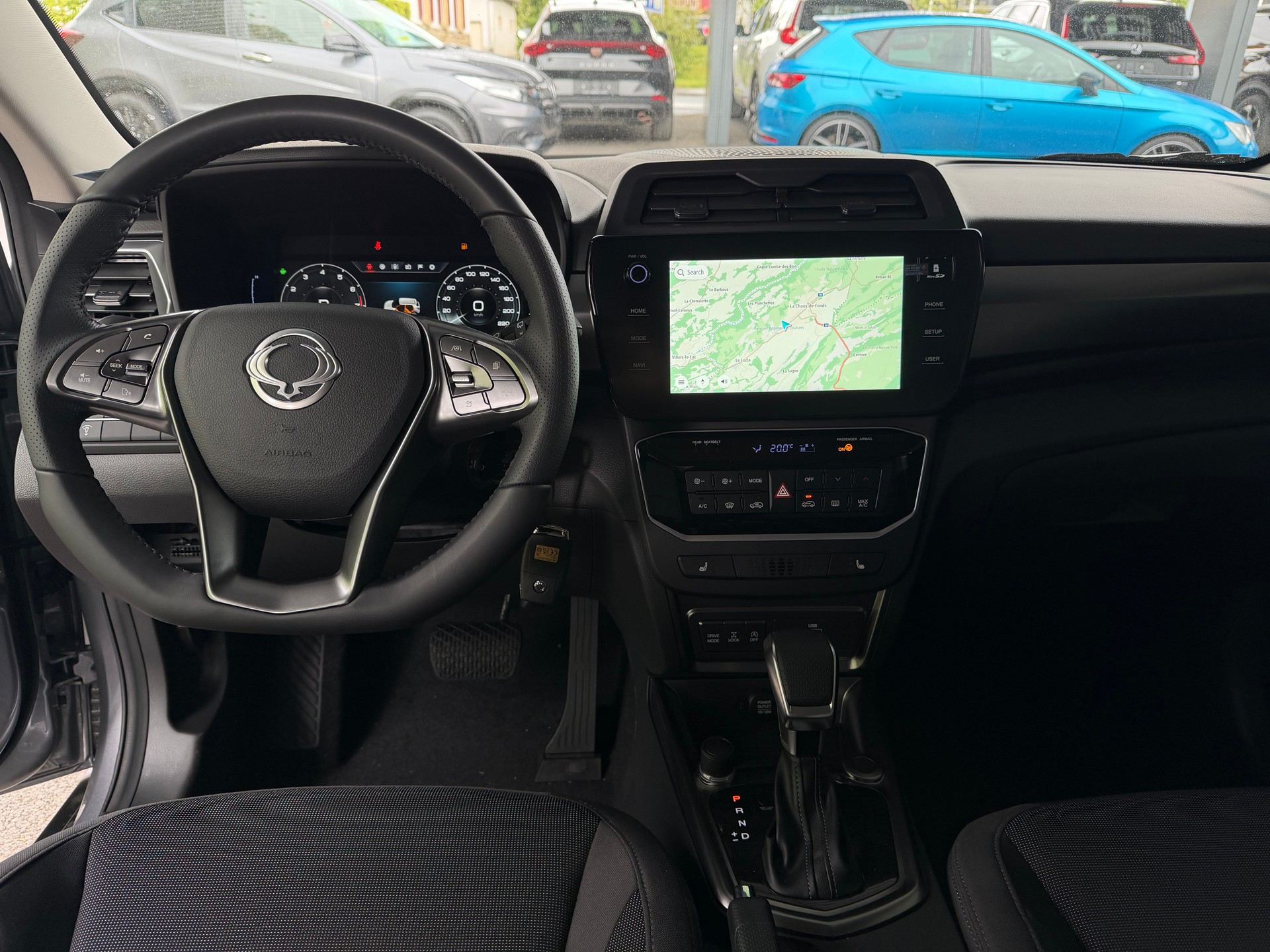 KGM-SsangYong Tivoli 1.5 T GDI Steel 4WD Automat-image-1