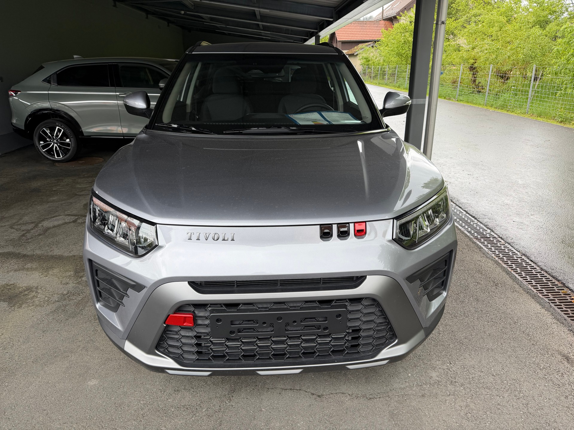 KGM-SsangYong Tivoli 1.5 T GDI Steel 4WD Automat-image-4