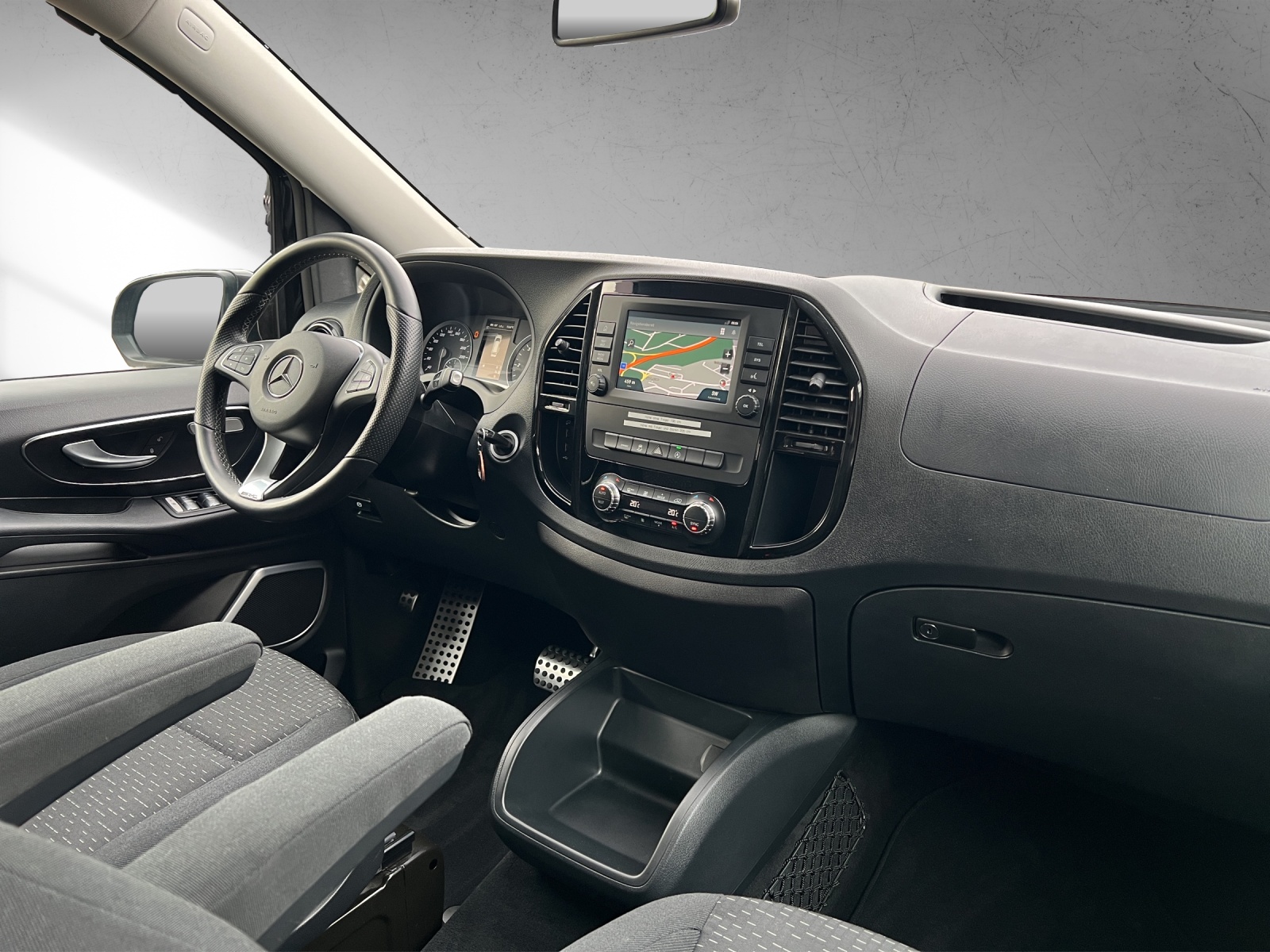 MERCEDES-BENZ Vito 116 CDI L Select A-image-13