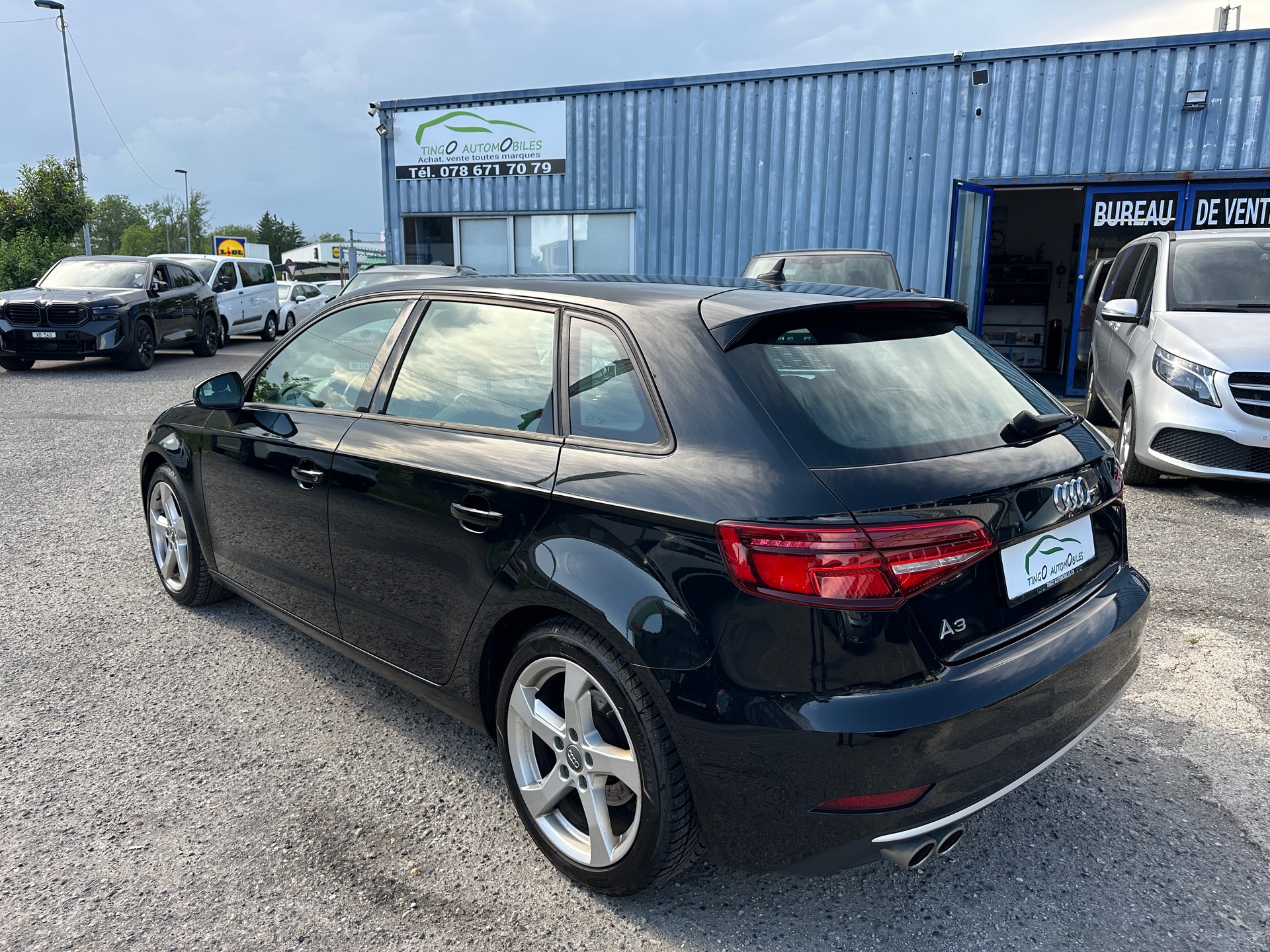 AUDI A3 Sportback 35 TFSI Sport Attraction S-tronic-image-5