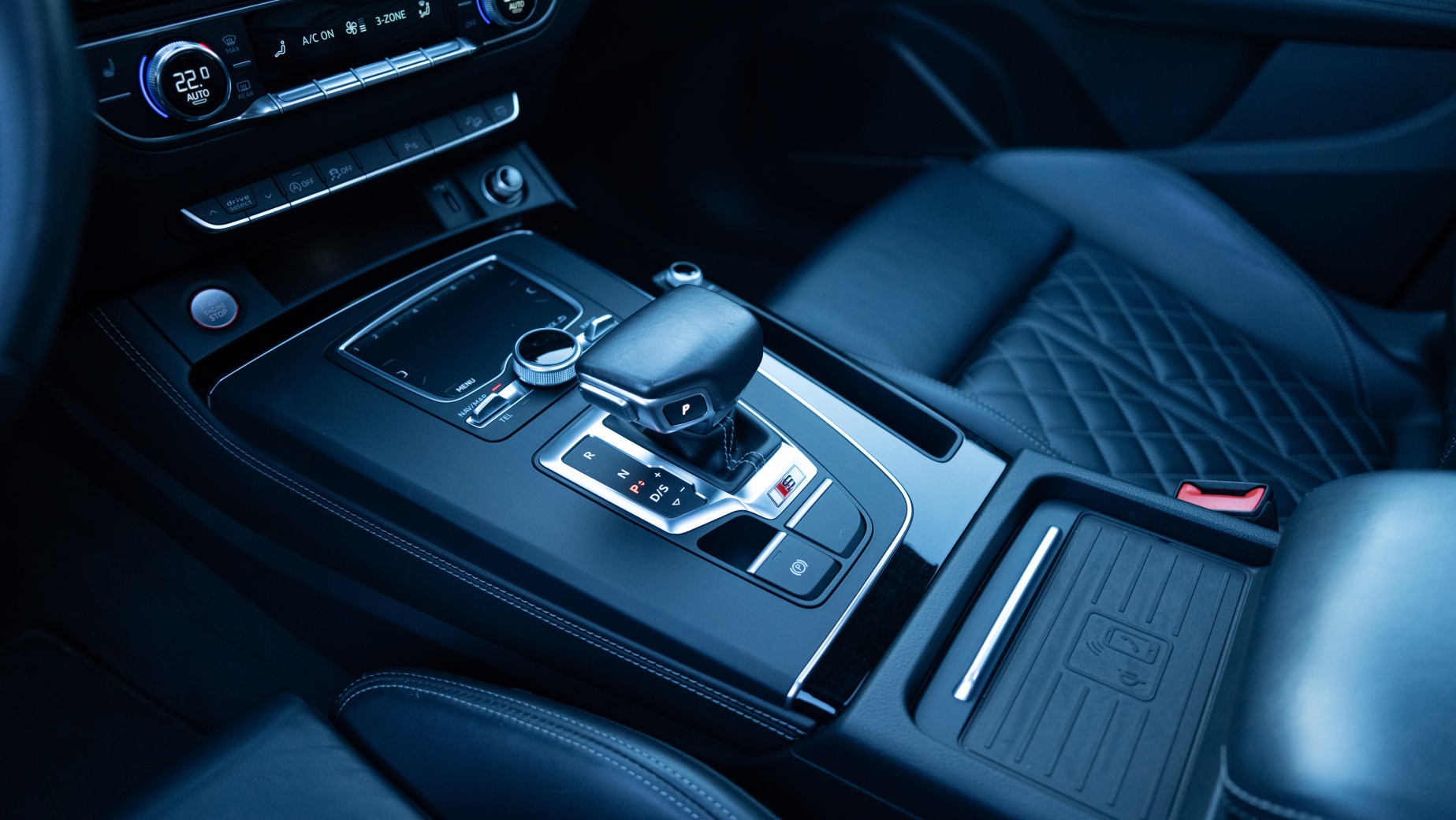 AUDI SQ5 3.0 V6 TFSI quattro T-Tronic-image-11