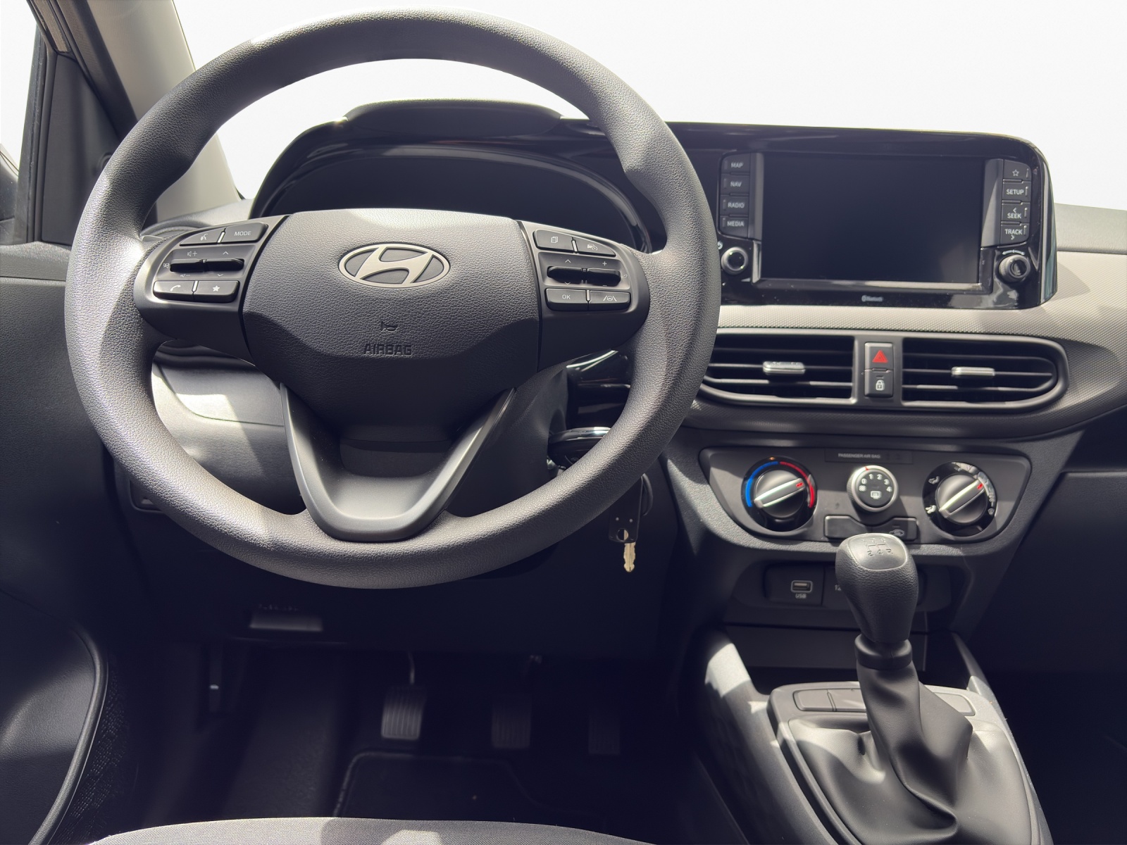 HYUNDAI i10 1.0 Pica-image-10