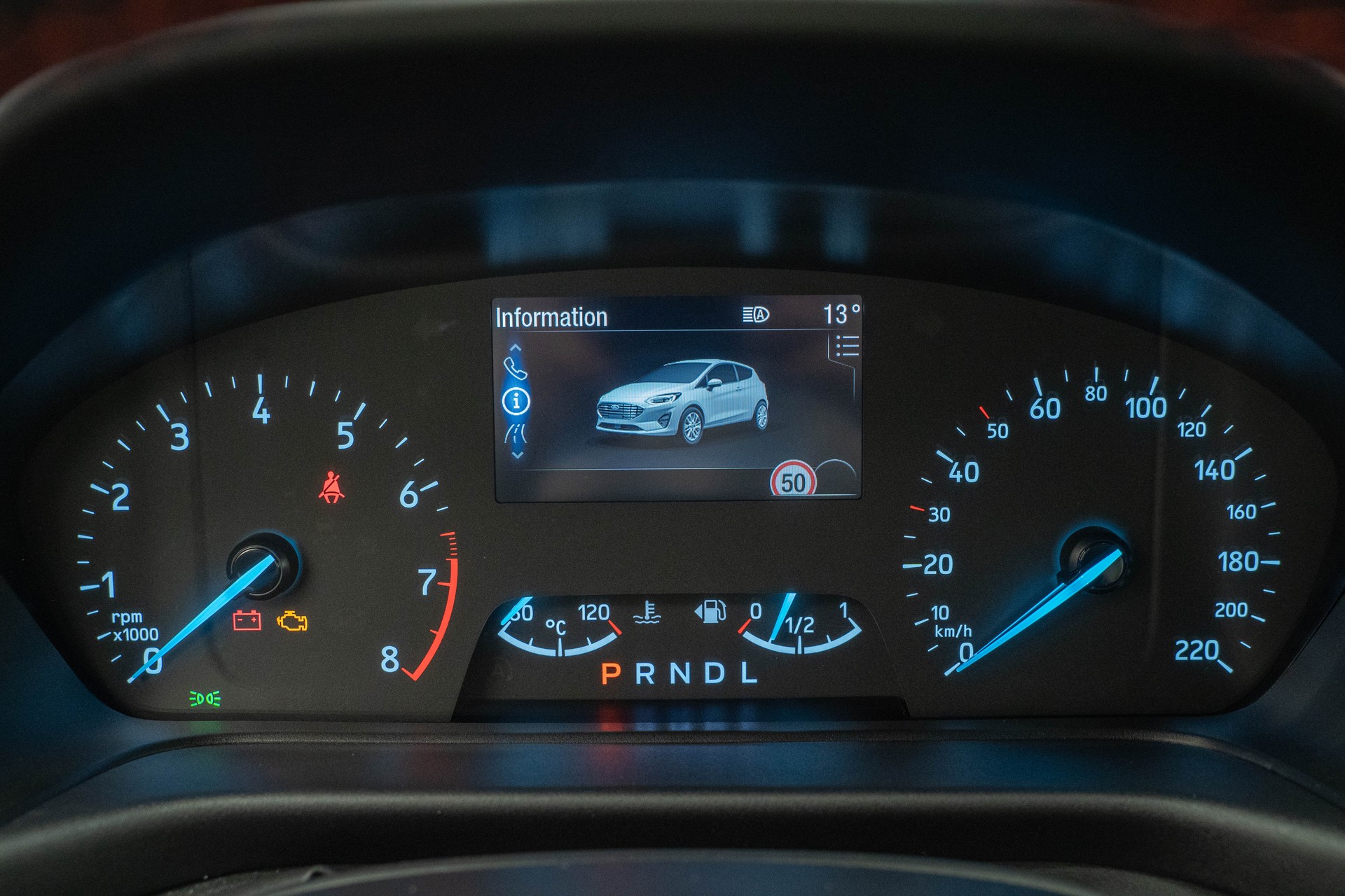 FORD Fiesta 1.0 EcoB Hybrid ST-Line X-image-10