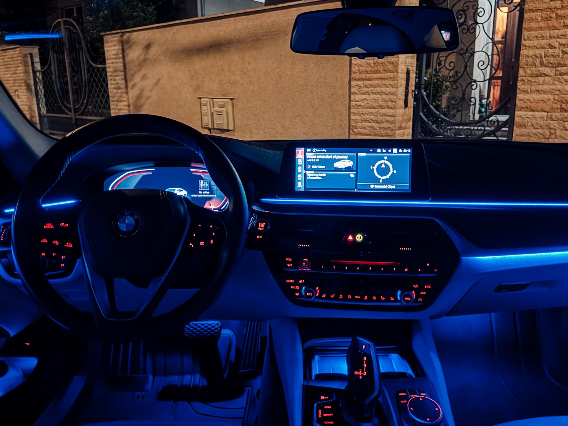 BMW 540i Luxury Line Steptronic xDrive-image-5