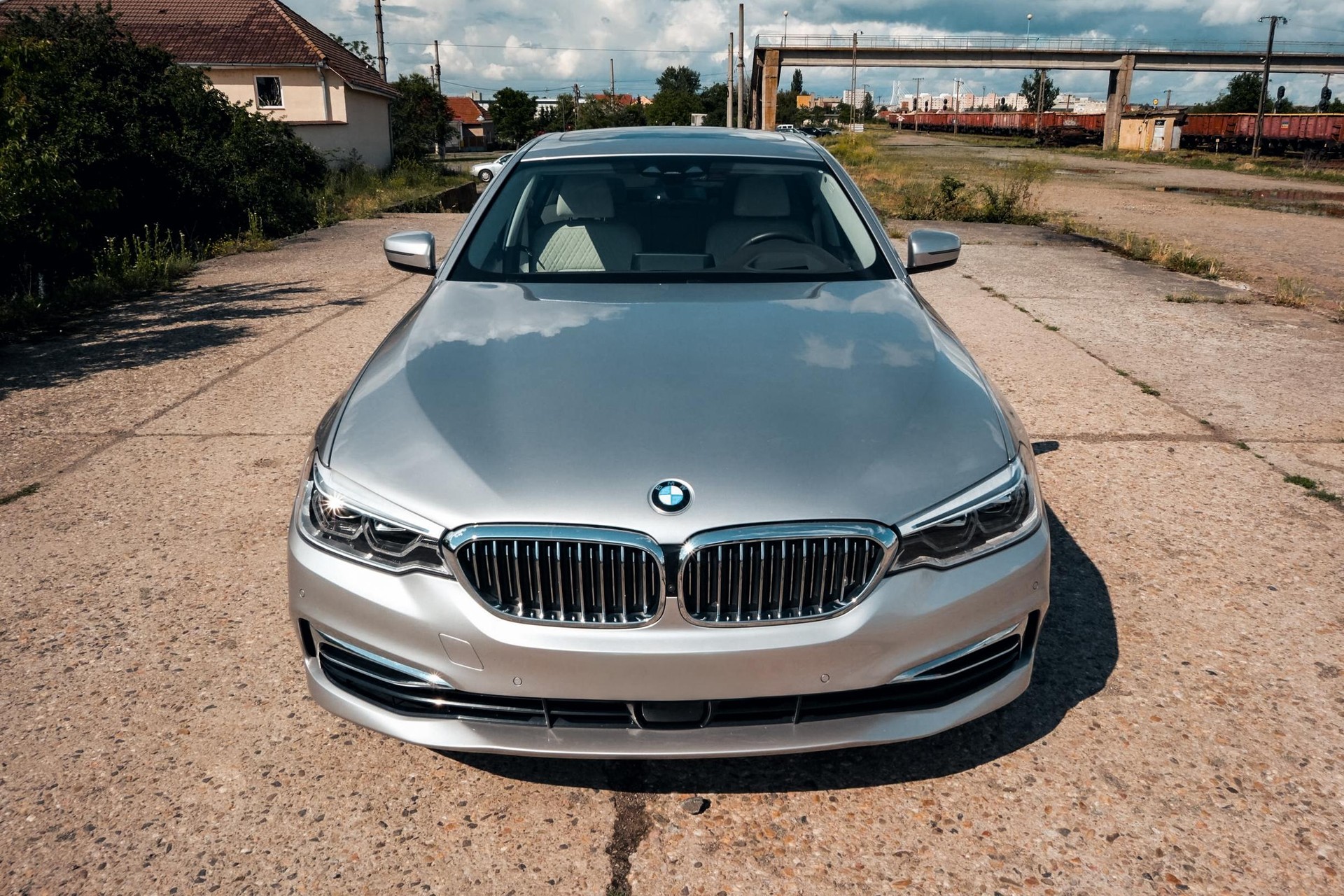 BMW 540i Luxury Line Steptronic xDrive-image-1