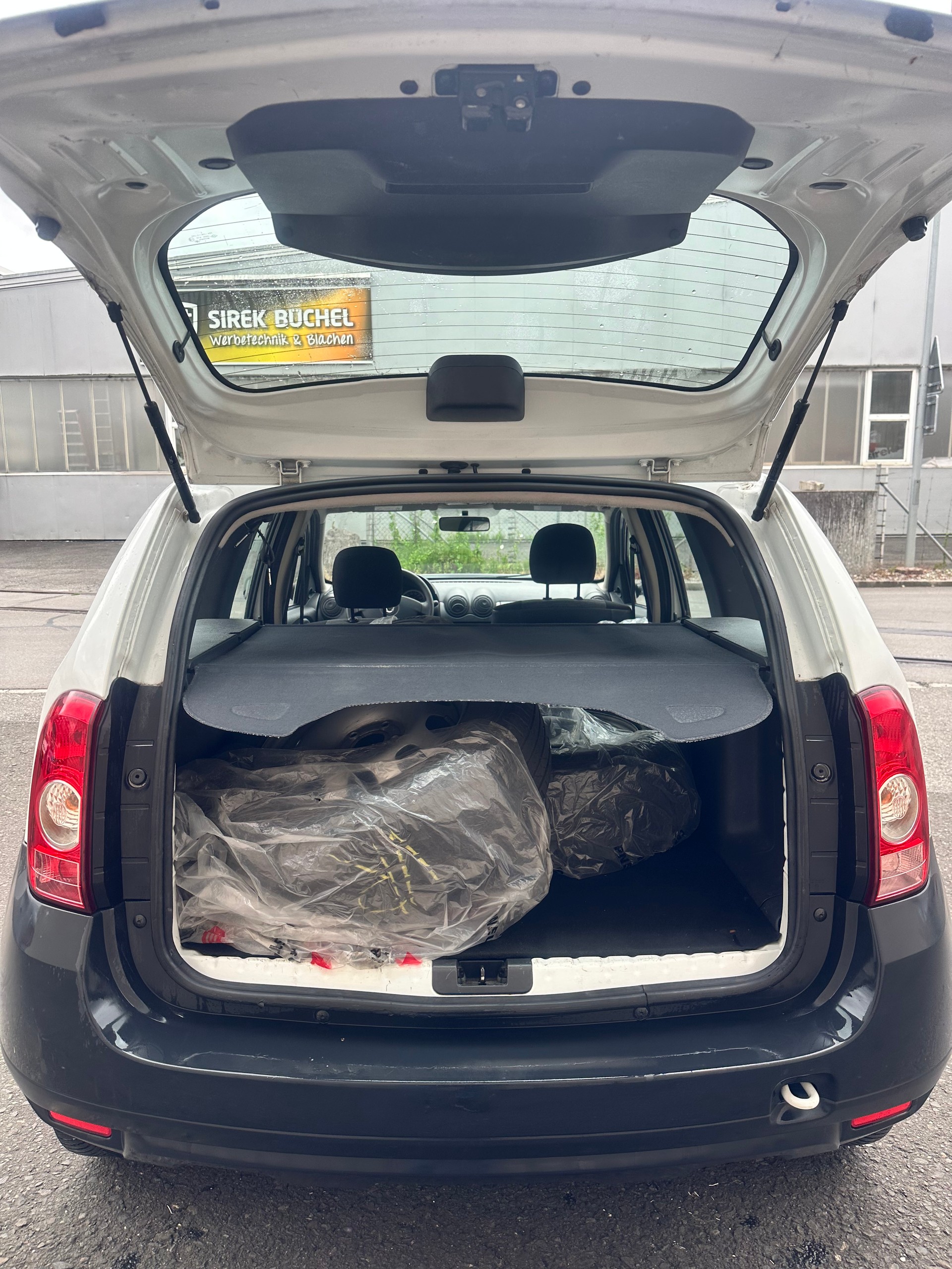 DACIA Duster 1.6 4x4-image-6