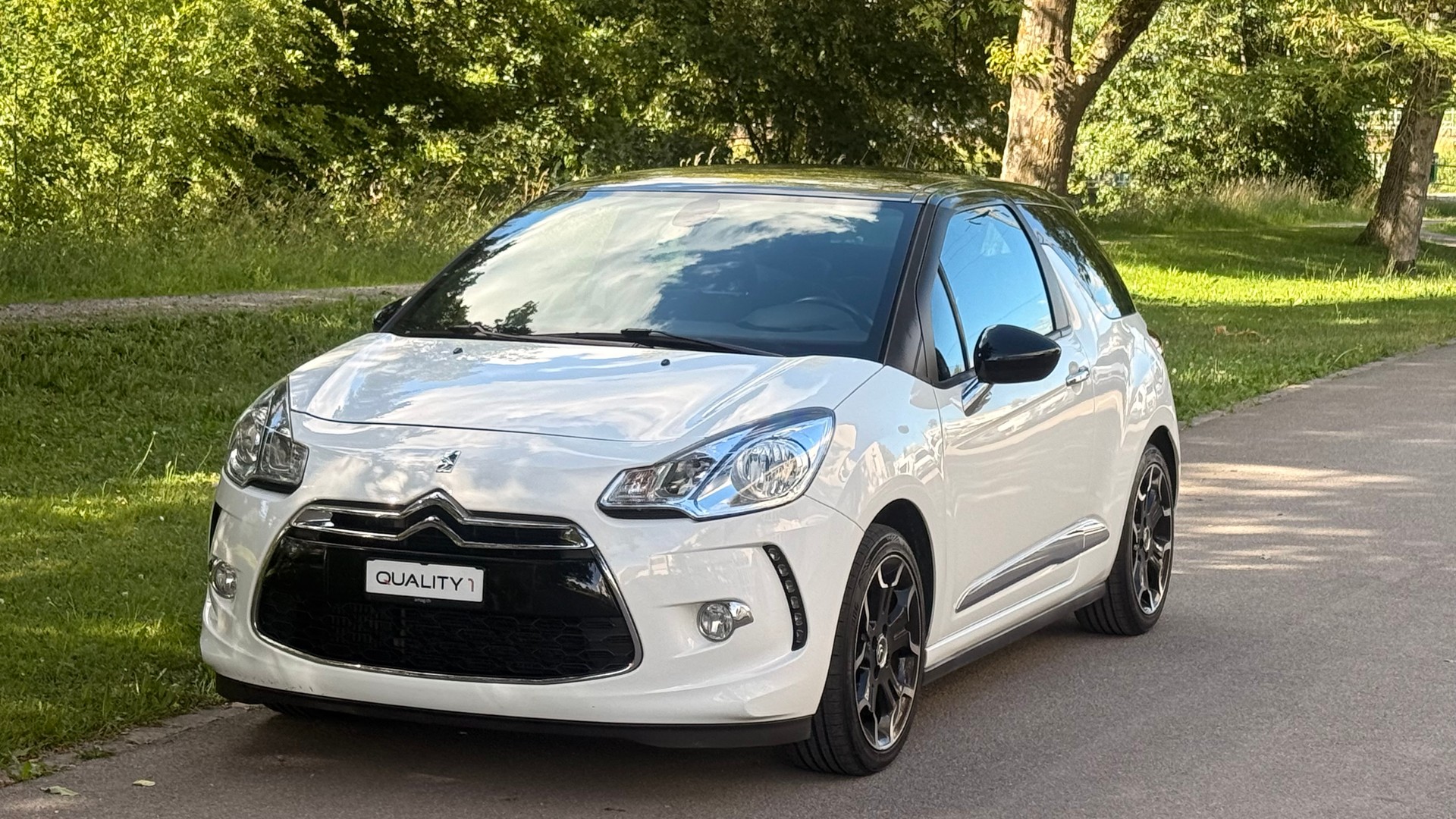 DS AUTOMOBILES DS3 1.6 THP Ultra Prestige