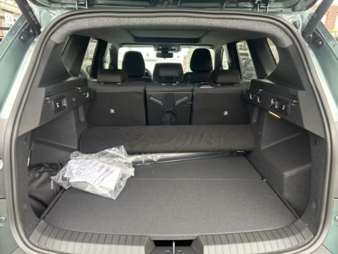 DACIA Bigster TCe 130 48V Extreme 4x4-image-8