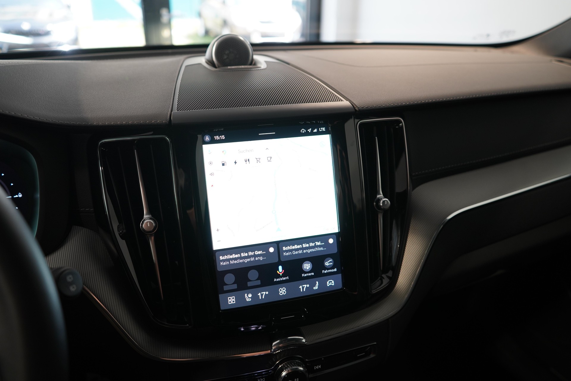 VOLVO XC60 2.0 T6 TE Ultimate Dark eAWD-image-10