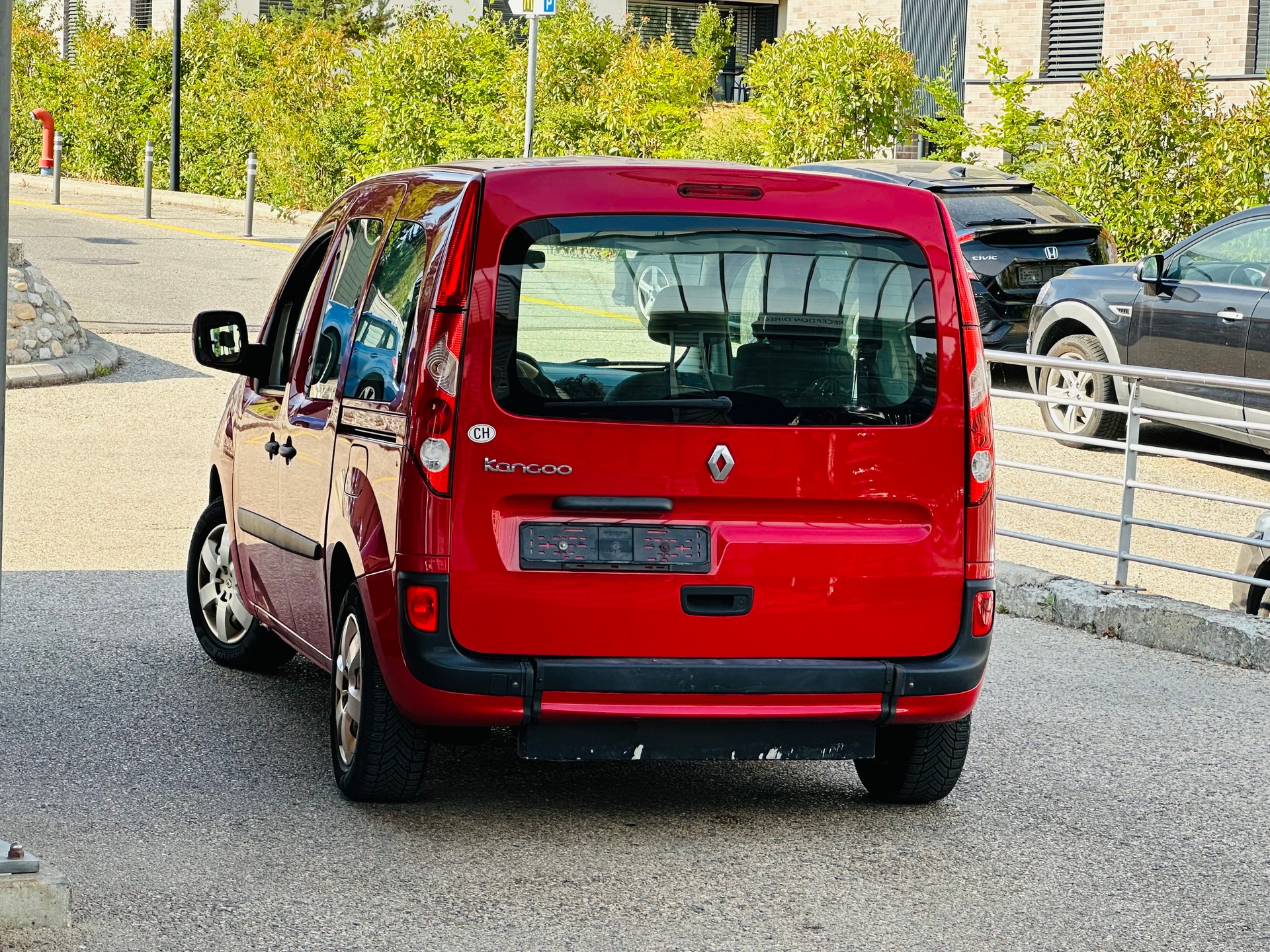 RENAULT Kangoo 1.6 16V Expression Automatic-image-4