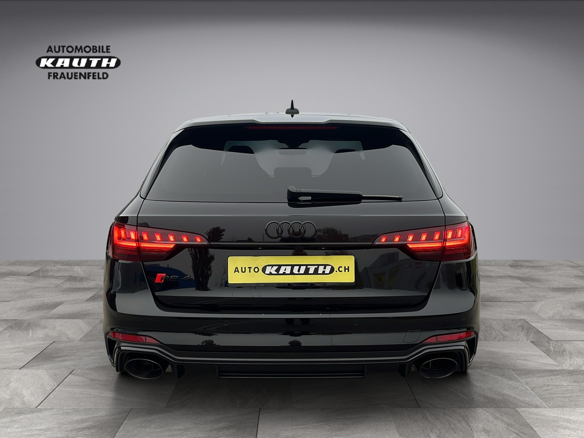 AUDI RS4 Avant 25 year edition quattro tiptronic*Limitiert Nr. 243 von 250 Stück, 470PS (5-Jahre Garantie)-image-12