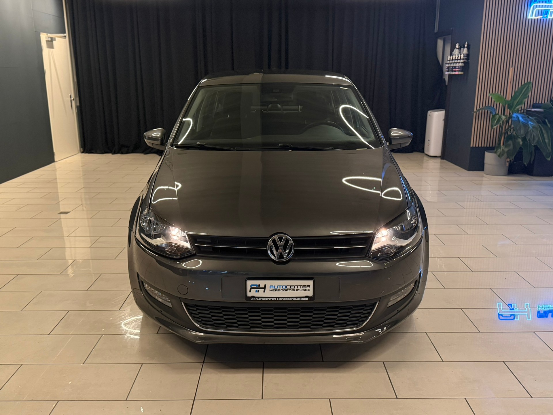 VW Polo 1.2 TSI Highline DSG-showroom-element-1