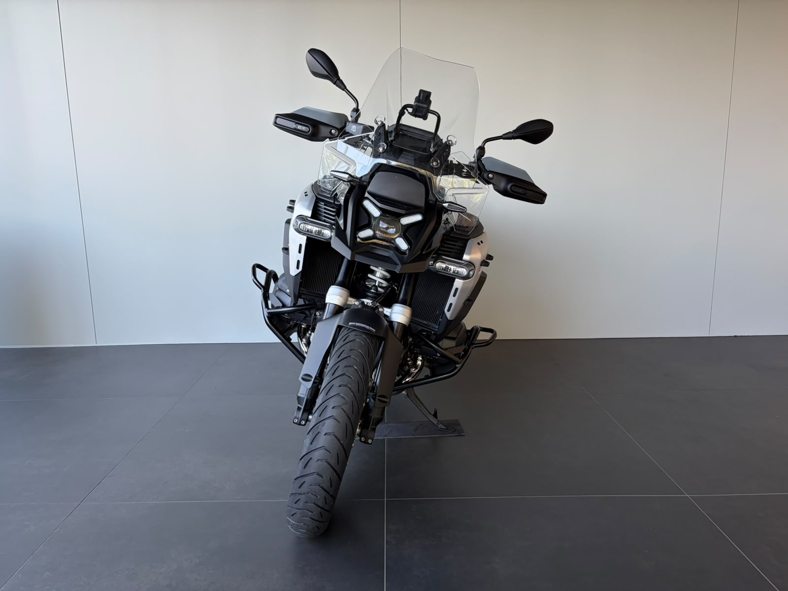 BMW R 1300 GS Adventure - mit 2.94%-Leasing ab 297.-/Monat möglich*-showroom-element-2