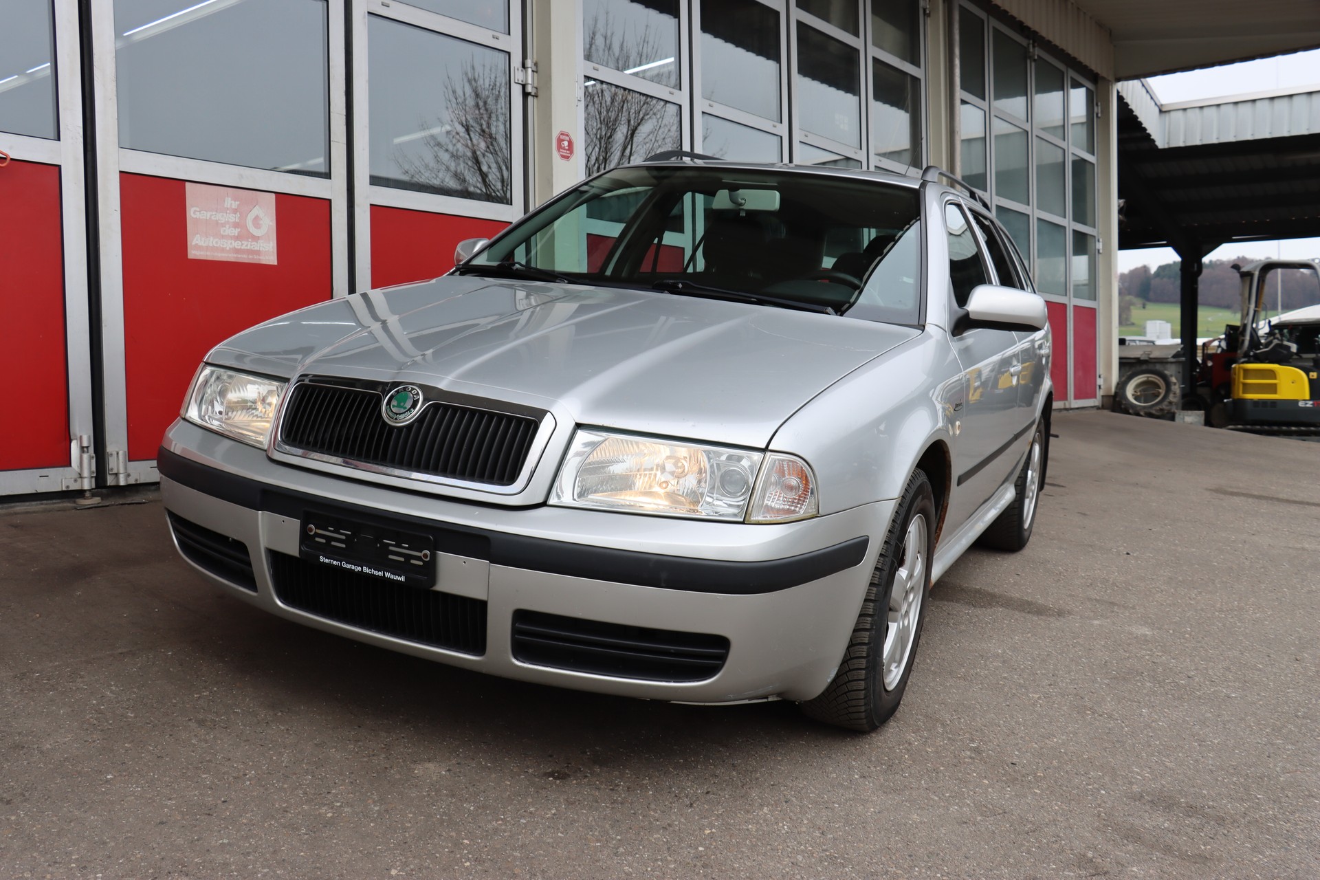 SKODA Octavia 1.9 TDI Ambiente 4x4-showroom-element-1